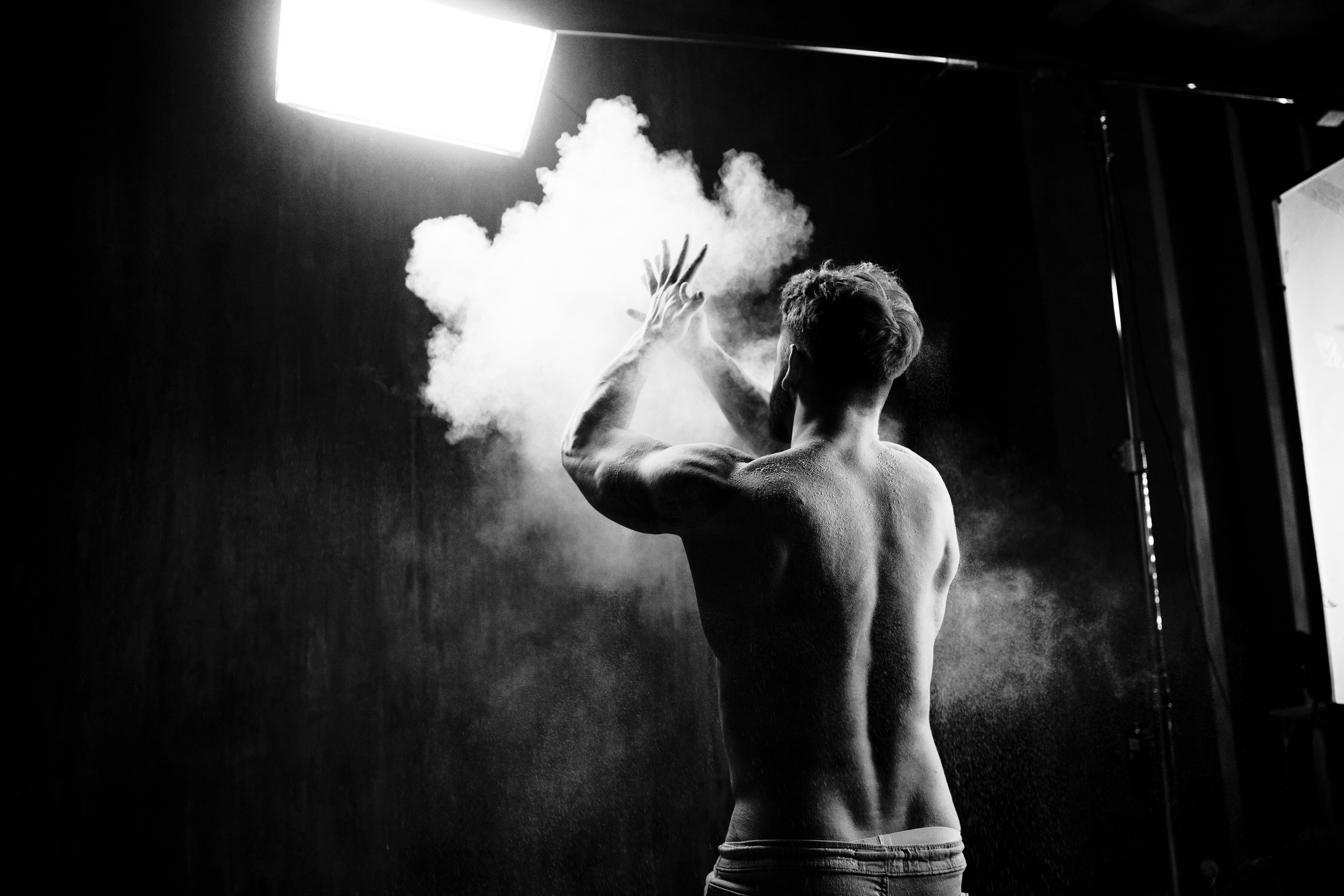 ФК Вахтанг Каландадзе. Ольга Пилант. АРТ, бэкстейдж, свадебная и семейная фотография, городской портрет, интерьерная фотография