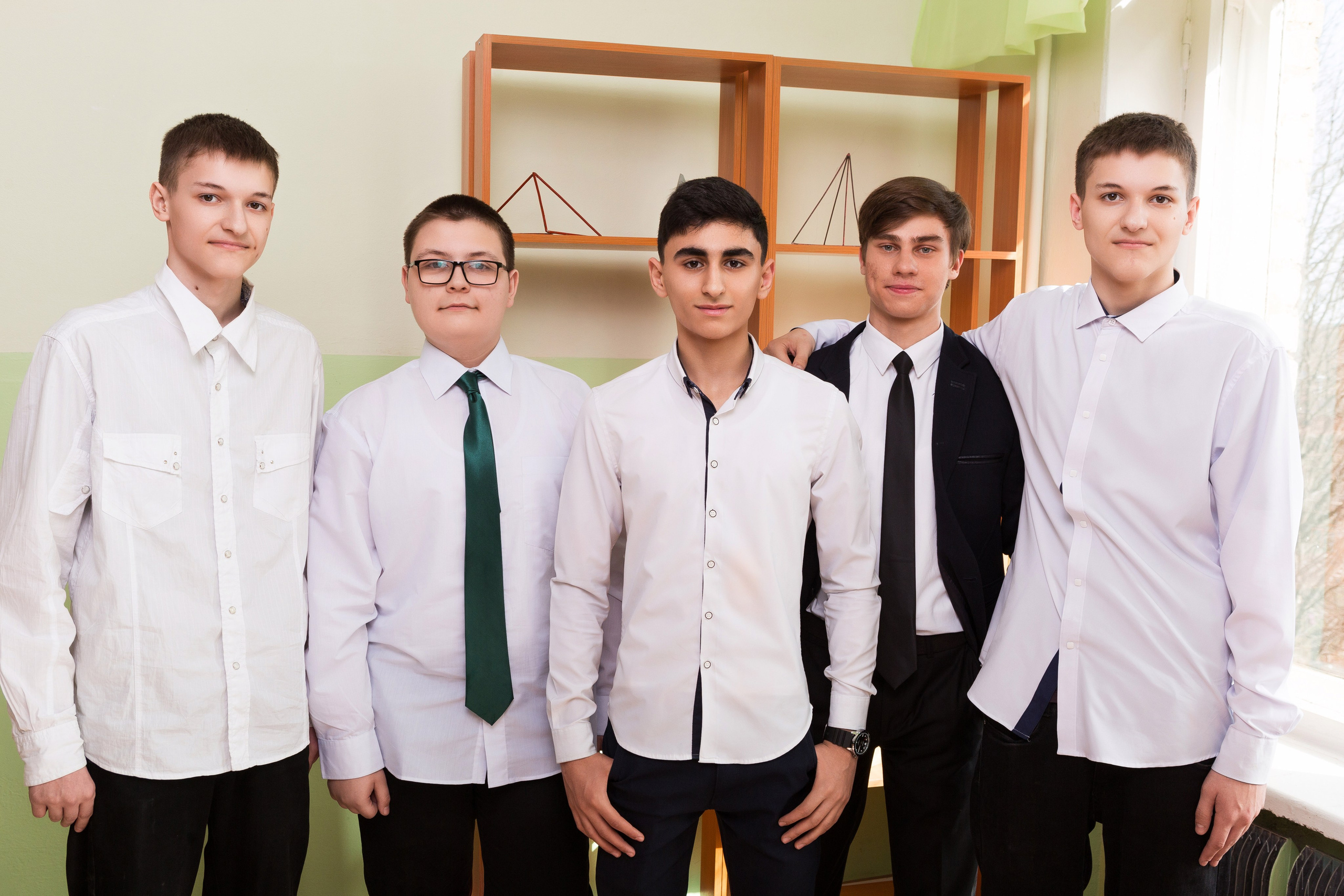 ШКОЛЬНАЯ ФОТОСЕССИЯ — ДЛЯ 9 КЛАССА. ТВОЙ АЛЬБОМ / ТВОИ ПРАВИЛА