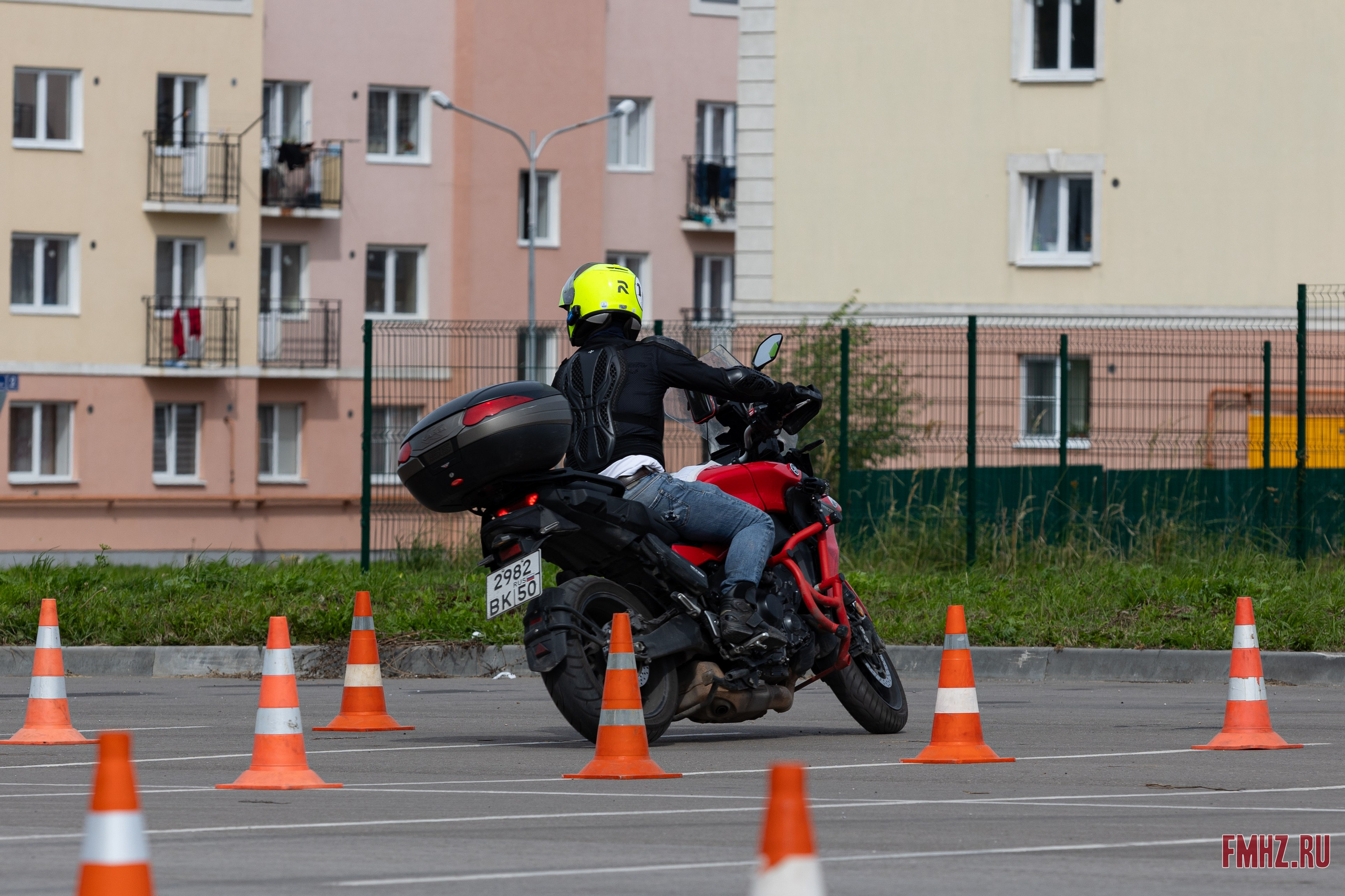 Мотоцунами. Фотограф Ольга Гирусова «Пантерочка» Москва