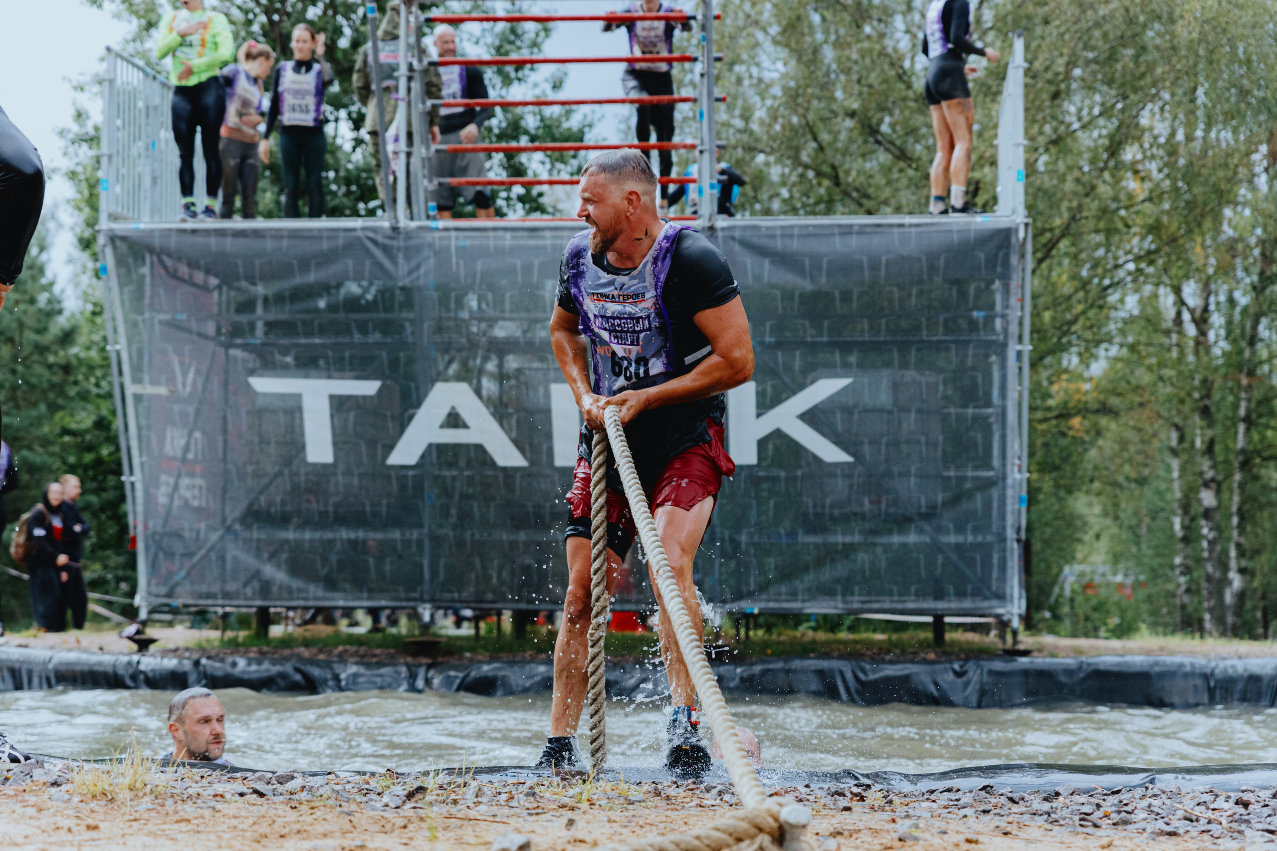 TANK на «Гонке Героев». Фотограф в Москве и Санкт-Петербурге Дарина