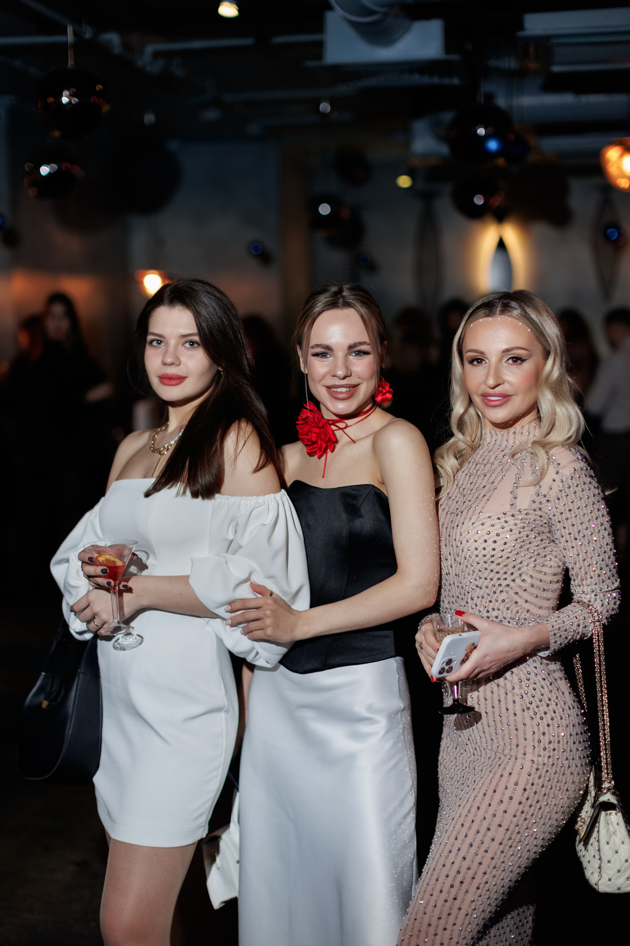 New Year Подружки 23/2024. Свадебный, портретный и репортажный фотограф Дмитрий Карпов