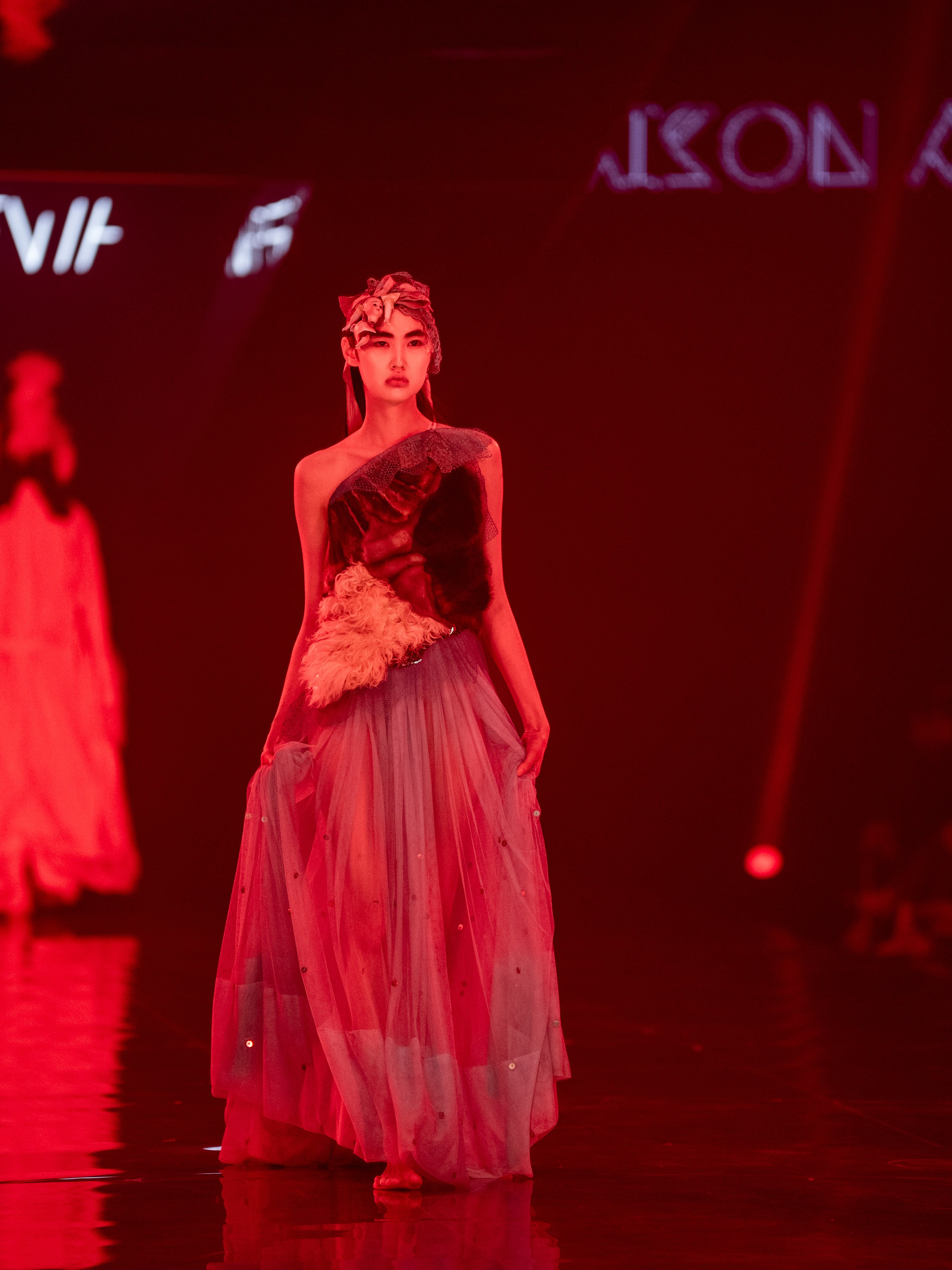 Visa Fashion week Maison Artc. Сайт Алматинского НЮ АРТ, будуар и фэшн фотографа Дениса Карпенко