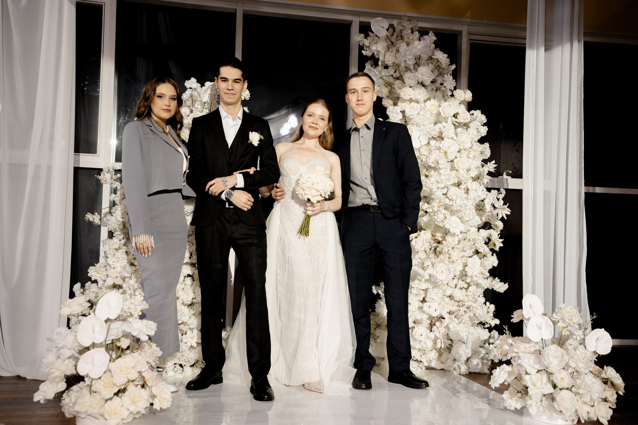 СВАДЕБНАЯ СЬЕМКА СБОРОВ В ОТЕЛЕ И ВЫЕЗД НА ЦЕРЕМОНИЮ (СНЯТО В СИБИРЕ В НИЖНЕВАРТОВСКЕ). Профессиональный фотограф, Санкт-Петербург — Виктория Богомолова