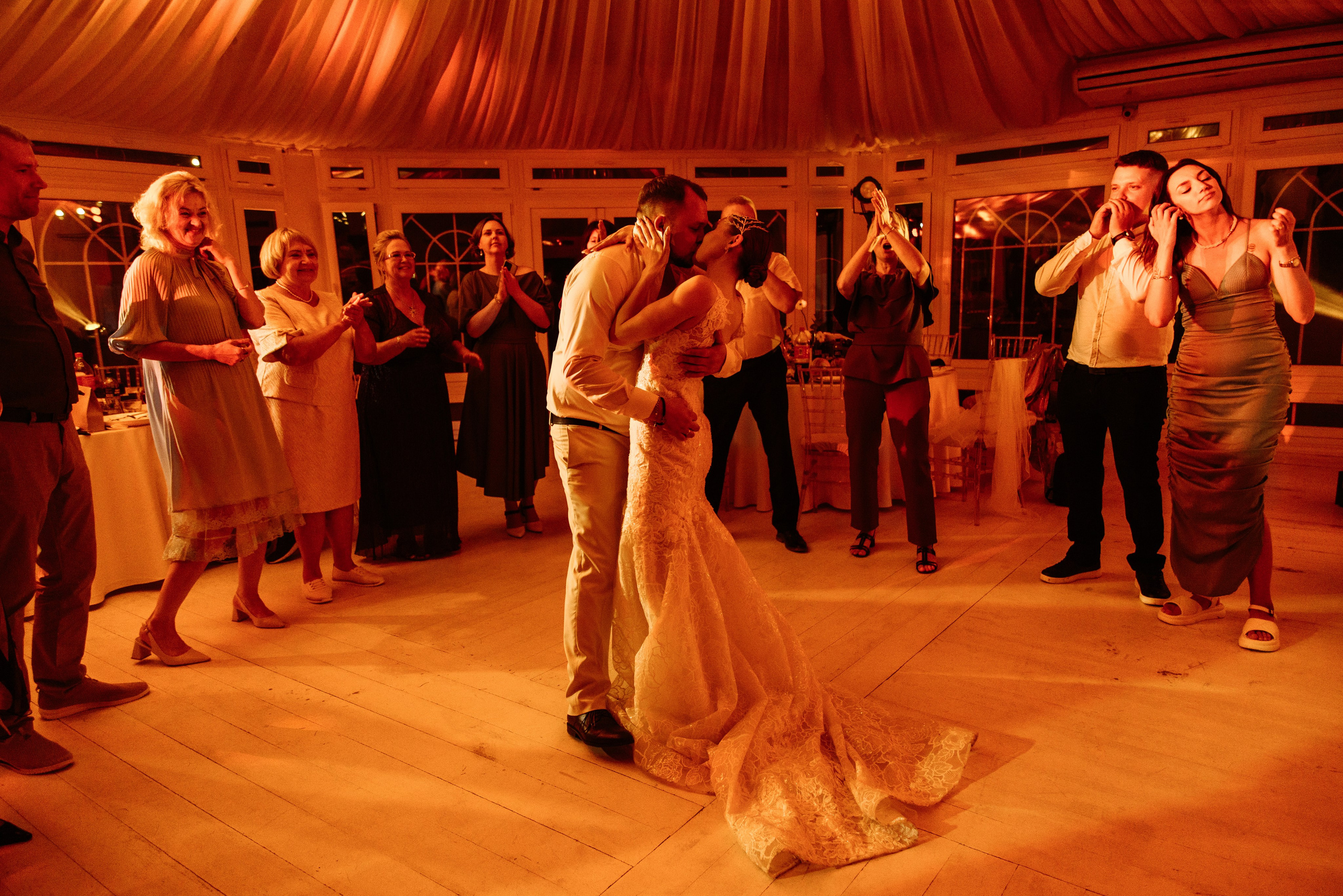 Альберт и Диана Zakolcovo Vtb. Фотограф Кирилл Верт