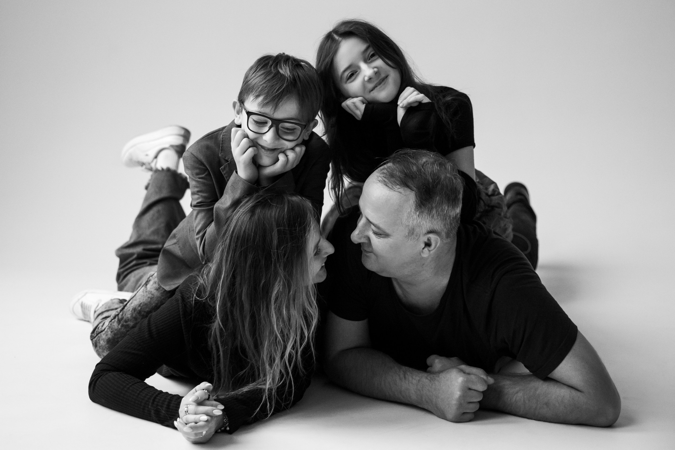 Эстетика ч/б. Семейный фотограф Юлия Роберт. Москва