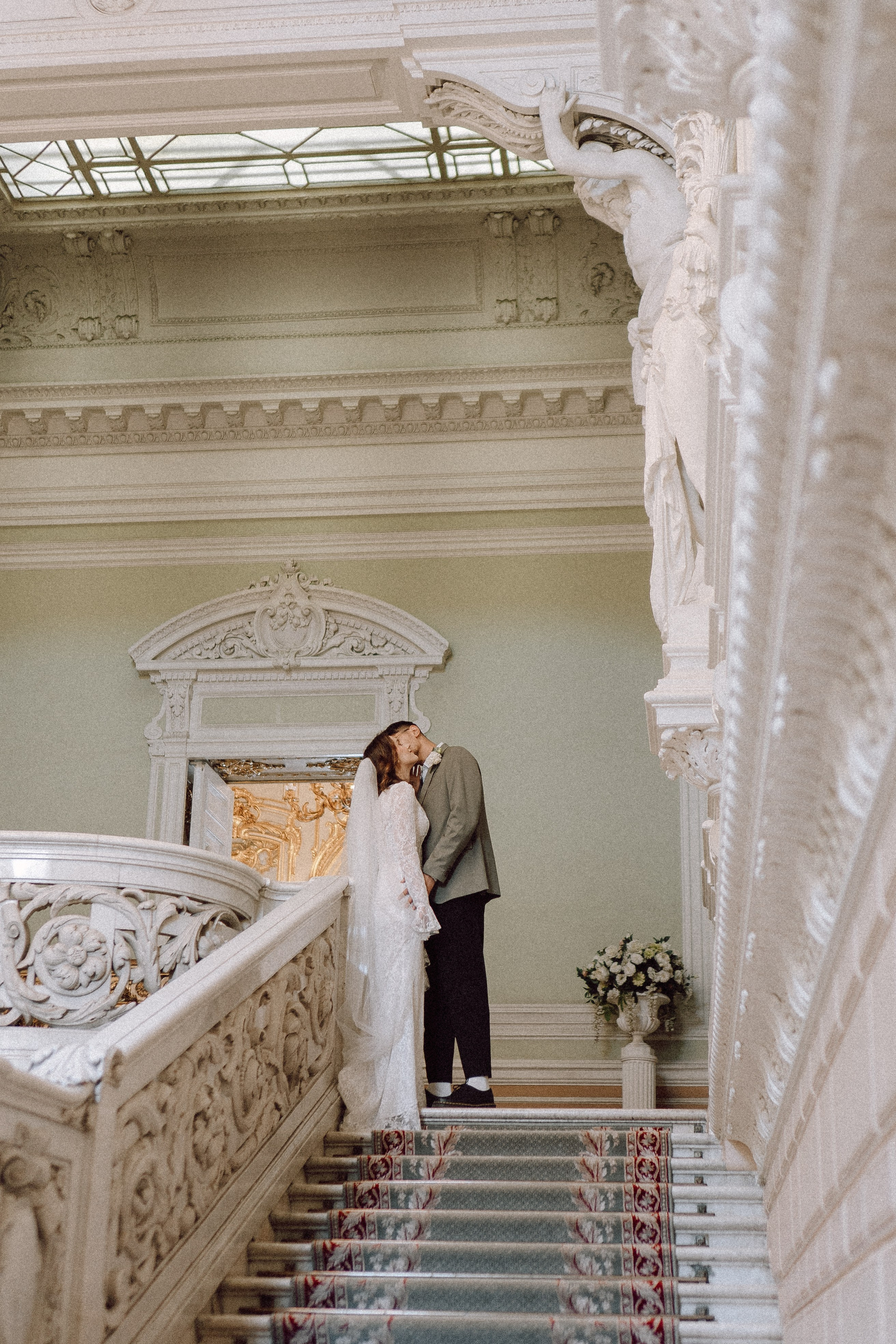 СВАДЕБНАЯ СЬЕМКА В ПЕРВОМ ДВОРЦЕ БРАКОСОЧЕТАНИЯ. Профессиональный фотограф, Санкт-Петербург — Виктория Богомолова