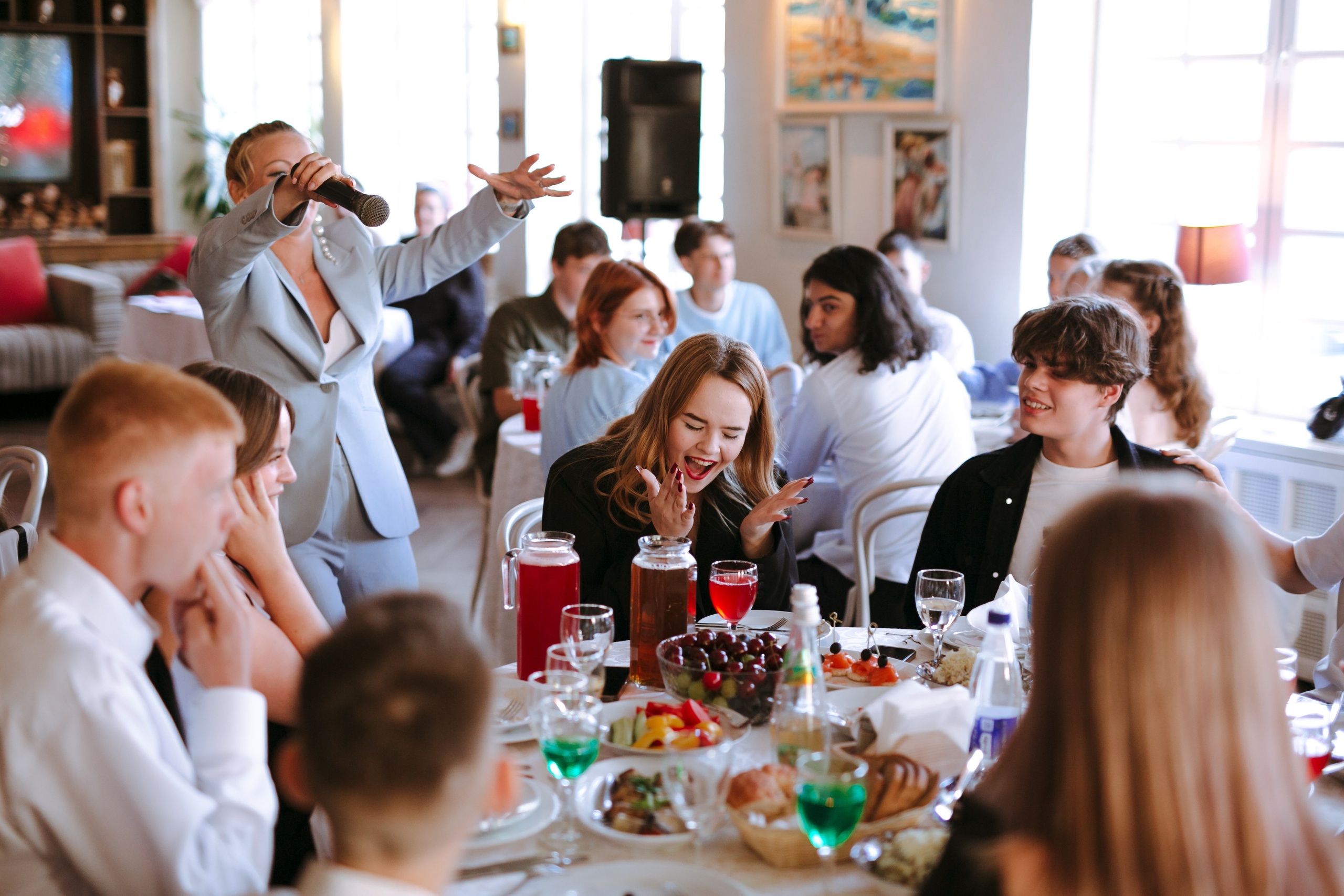Выпускной в Пушкине — 9 класс. Портретный и репортажный фотограф в Санкт-Петербурге Елизавета Я