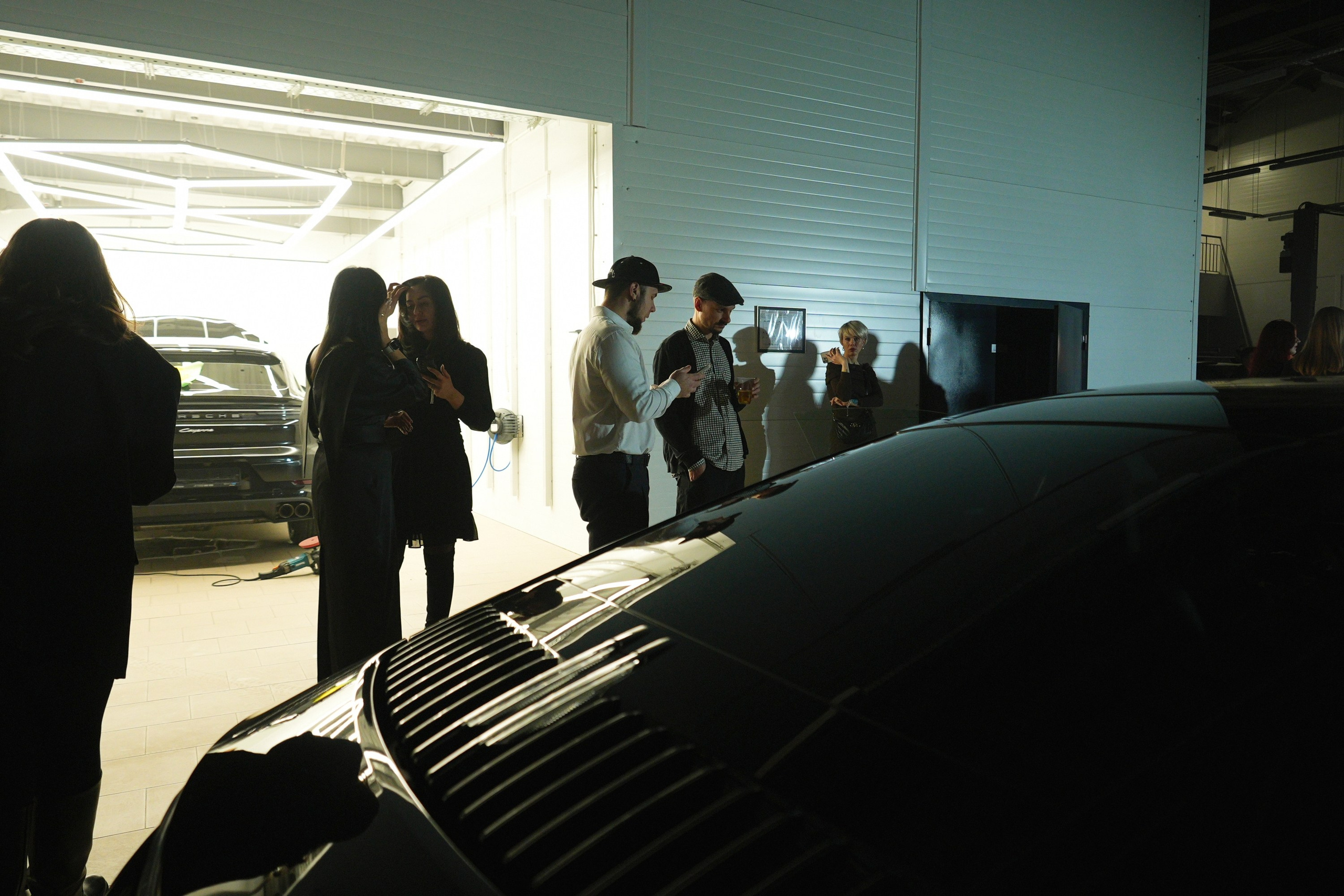 «Night in Salon» Porshe автосалон. Фотограф в Актобе Алексей Вагин