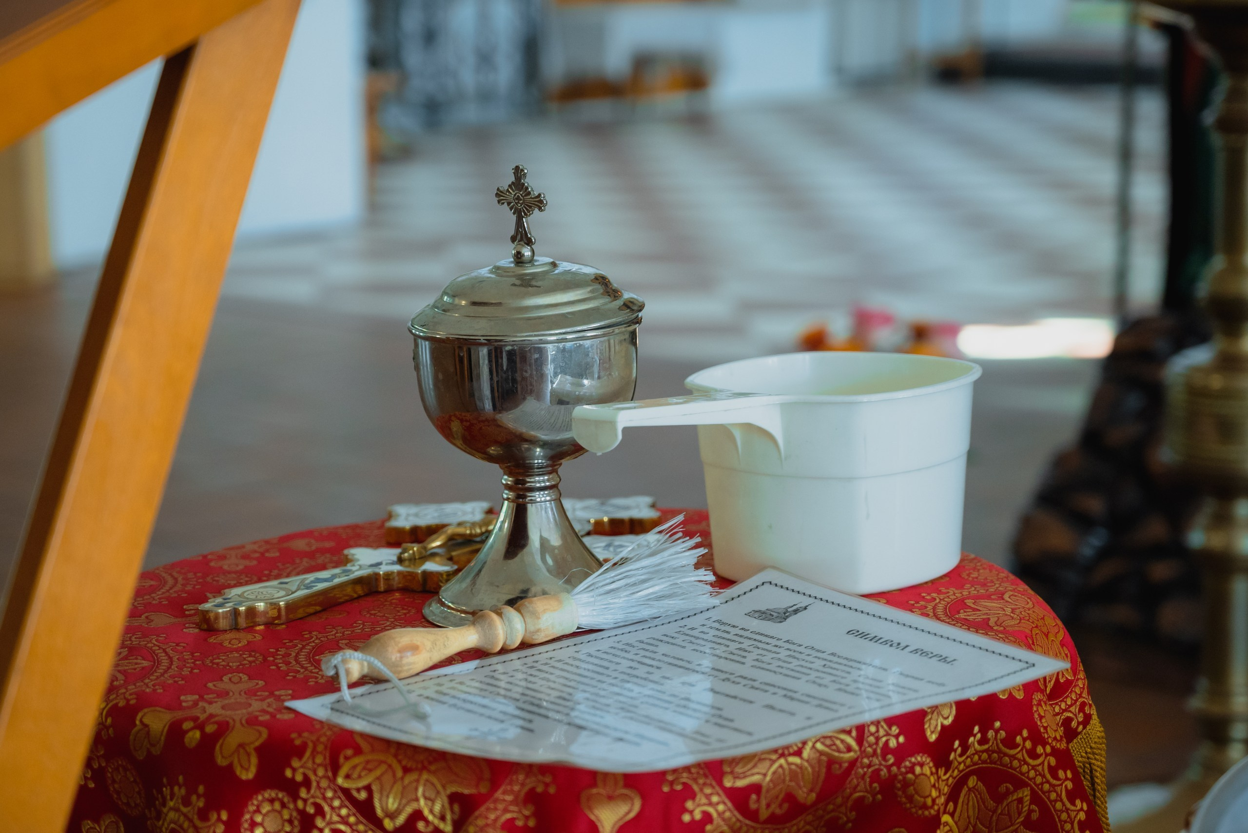 Свадьба, роспись в ЗАГСе, венчание, крещение, выписка из роддома — фотосъёмка. Визуальная упаковка брендов и проектов через фото и видеопроизводство