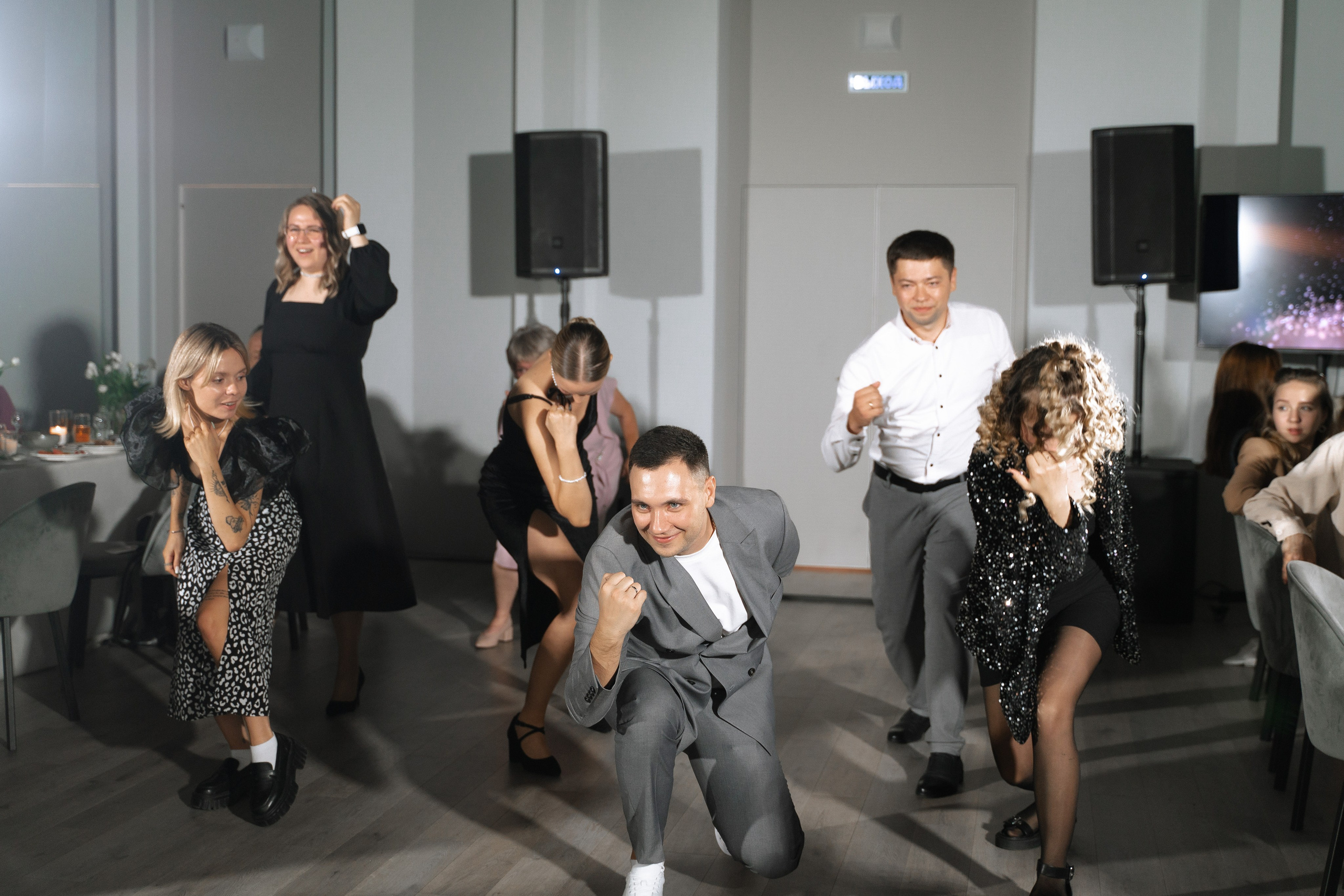 Денис и Виолетта. Свадебный фотограф Анастасия Хабарова в Новоуральске и Екатеринбурге