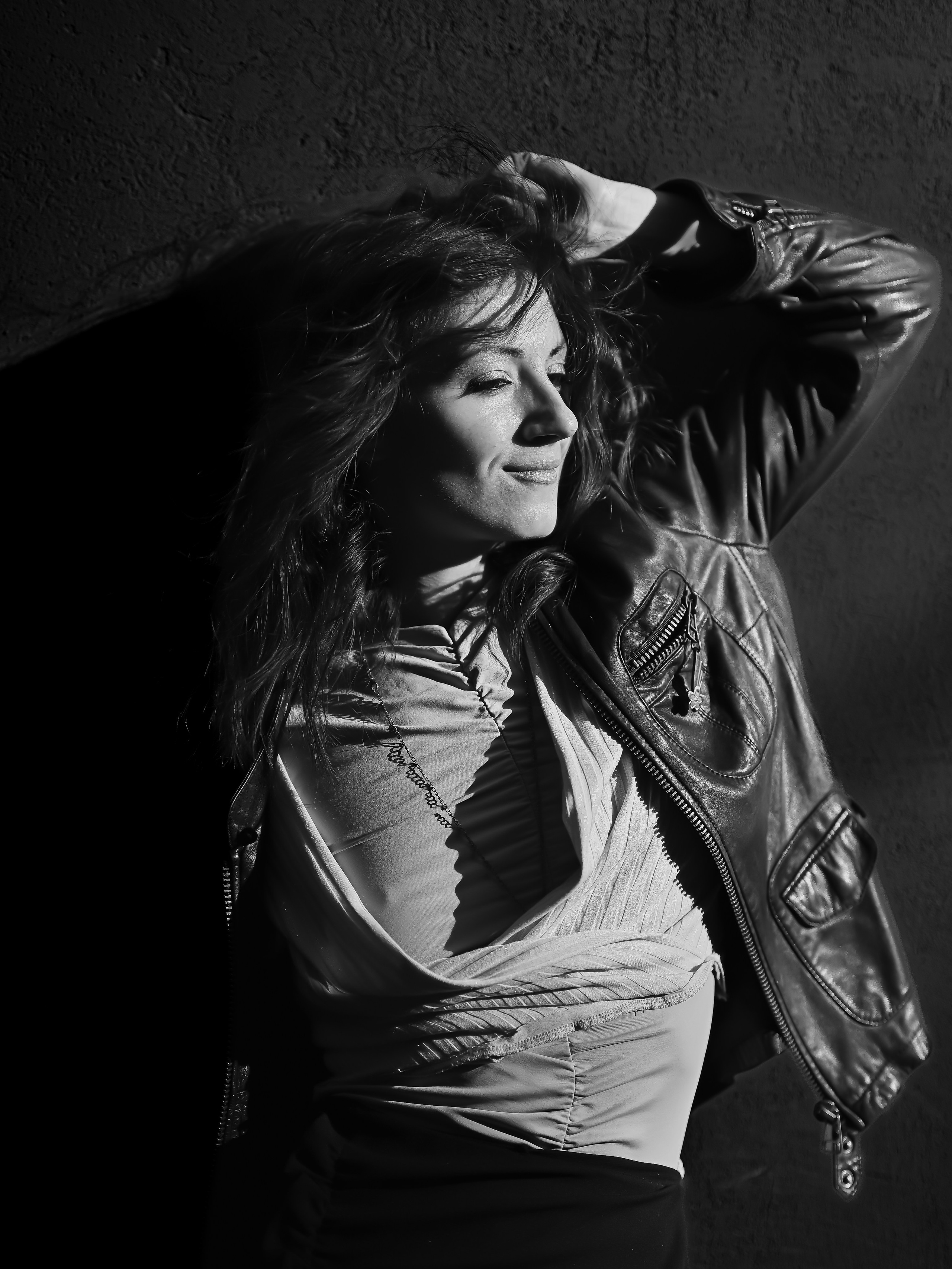 Весна на Красном Октябре ч_б. Портретный фотограф в Москве Сергей Чудов