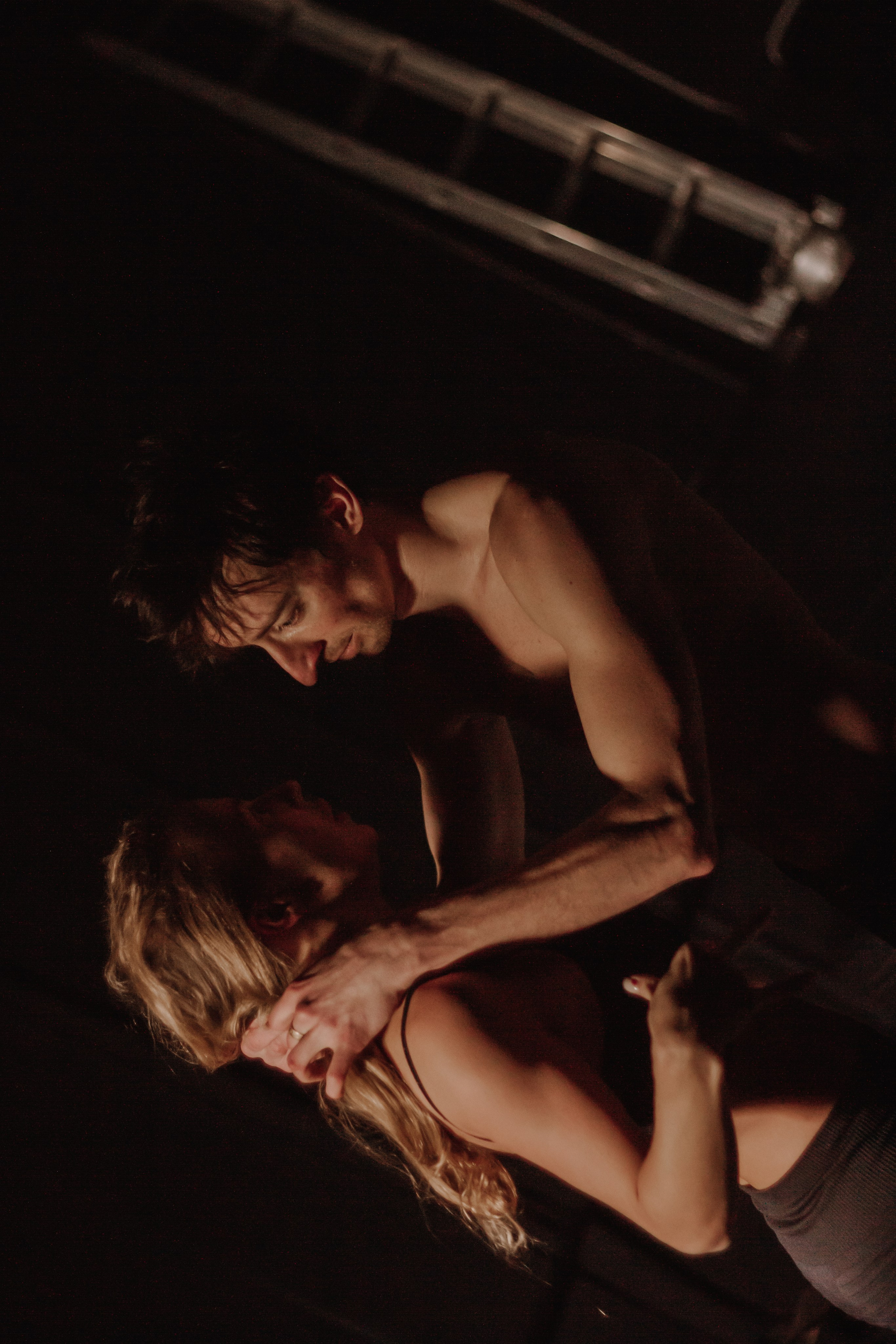 Action. Просто свет