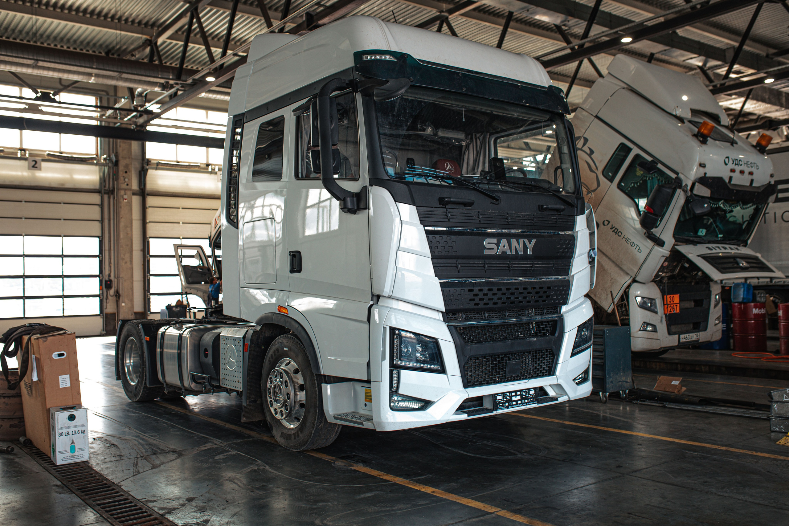 UDM TRUCK — официальный дилер коммерческой техники SITRAK, HOWO, KASSBOHRER, XGMA и профессиональный сервисный центр грузовых автомобилей и