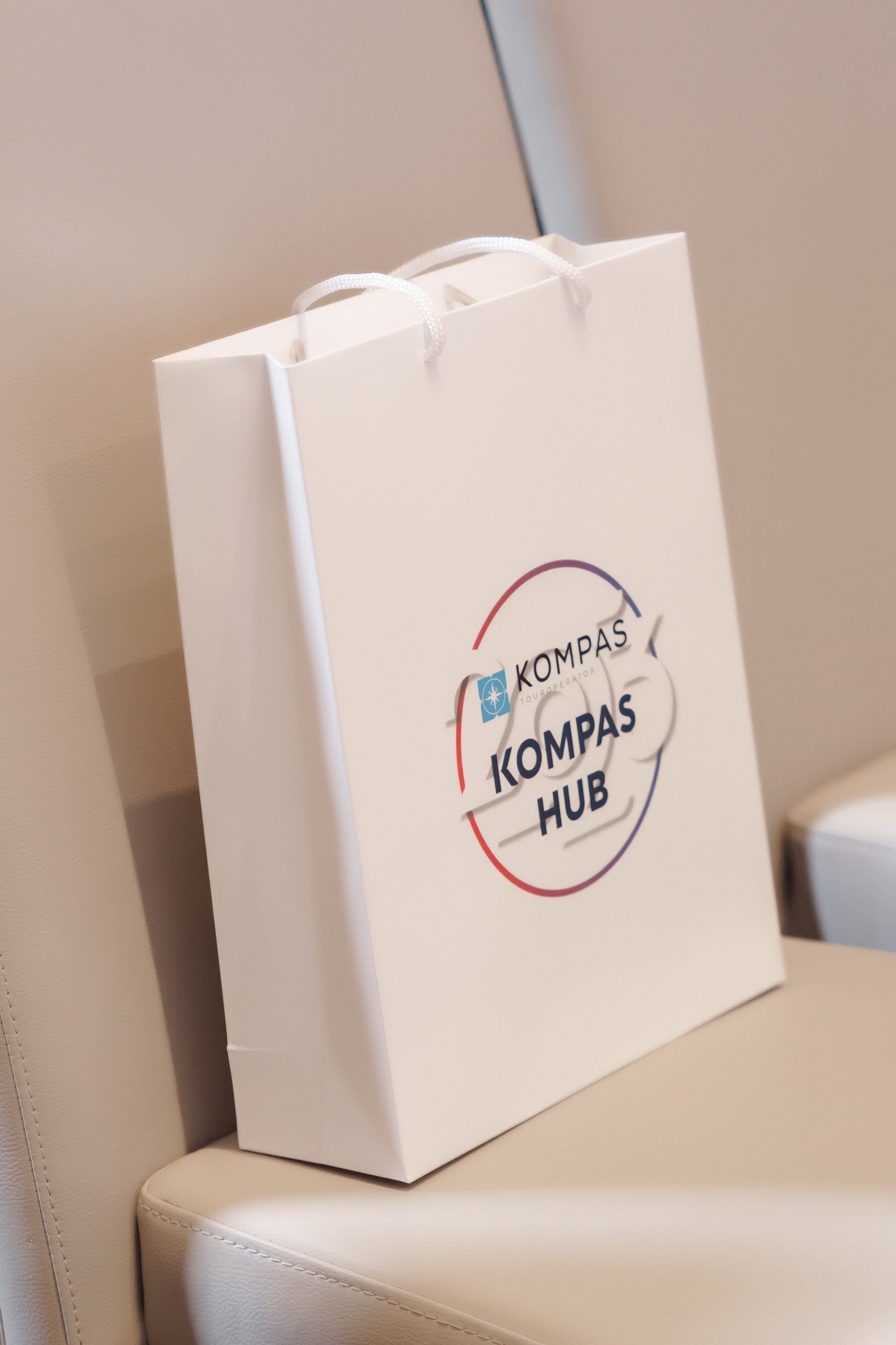 Kompas Hub в «St.Regis Astana». Профессиональный фотограф в городе Астана Копанев Данил