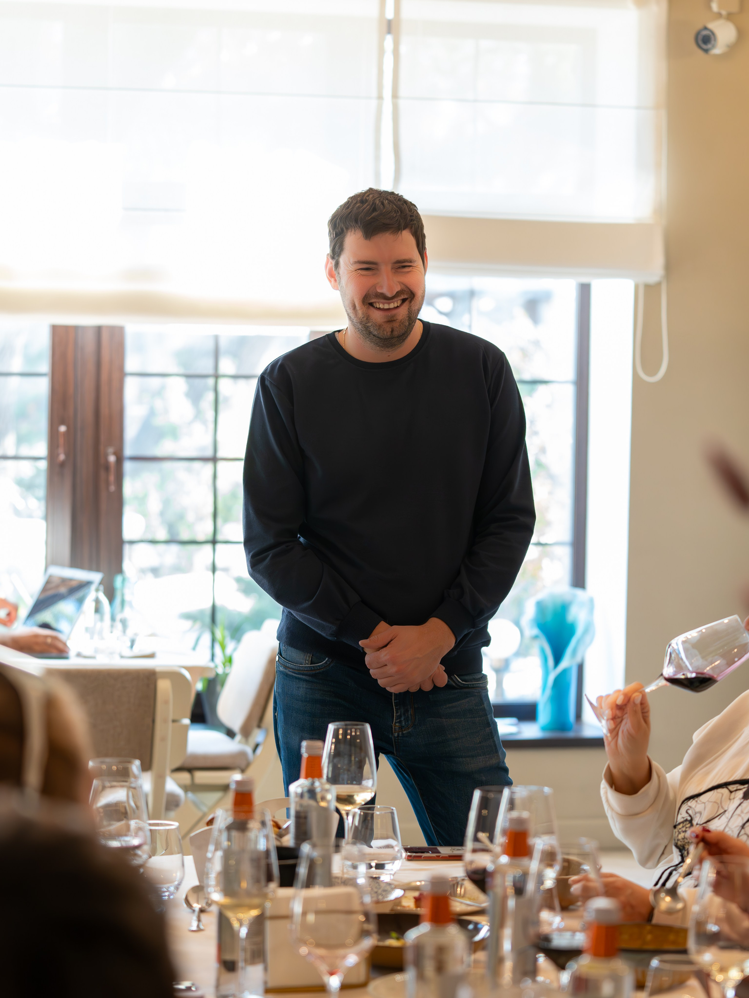 Литературная мастерская с Ольгой Шутовой в «Винотеррии». Репортажный фотограф в Красной Поляне и Сочи Павлюченко Екатерина