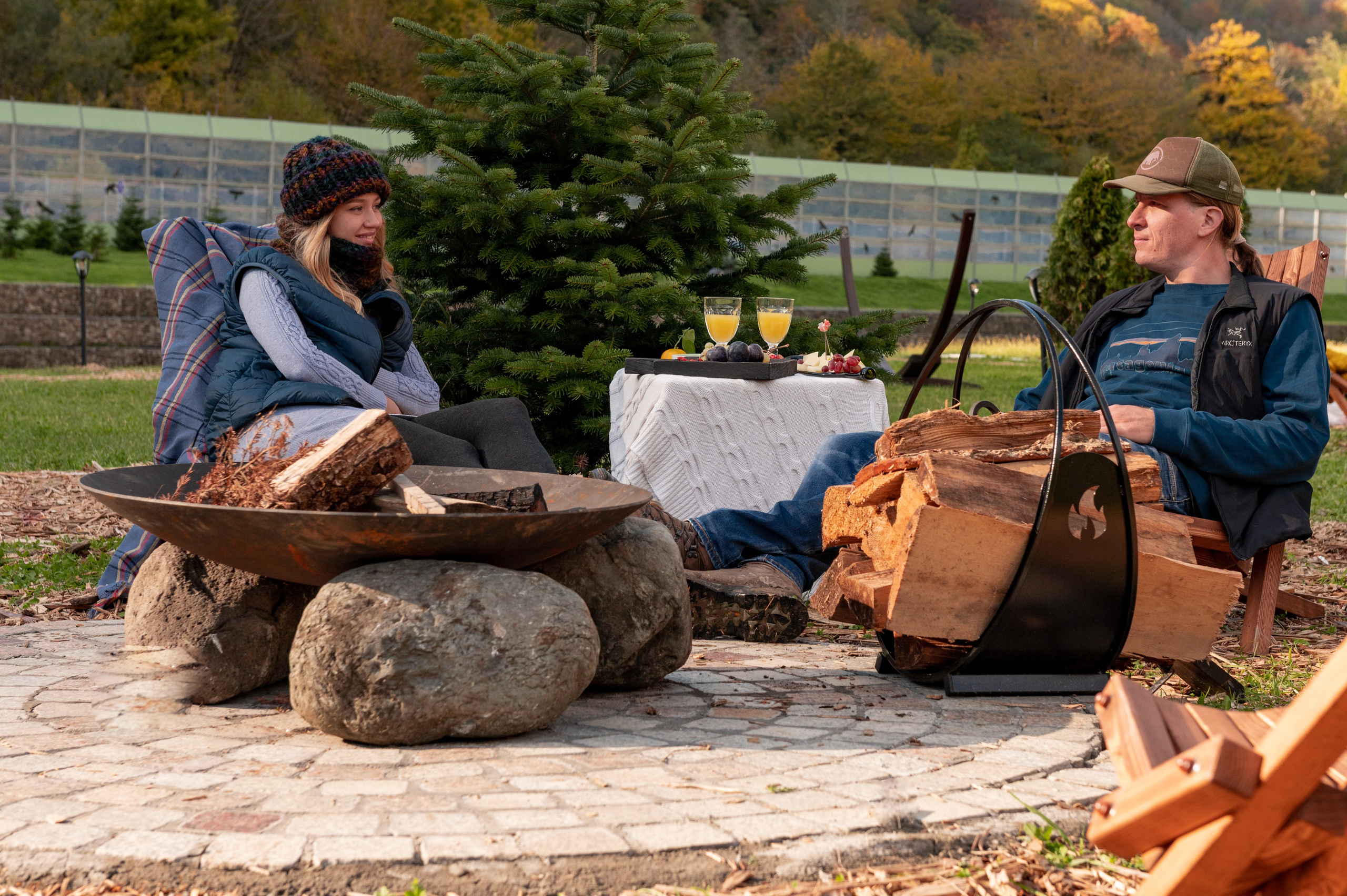 Контент съемка места для отдыха на курорте Газпром Поляна «Мзымта Пляж». Репортажный фотограф в Красной Поляне и Сочи Павлюченко Екатерина
