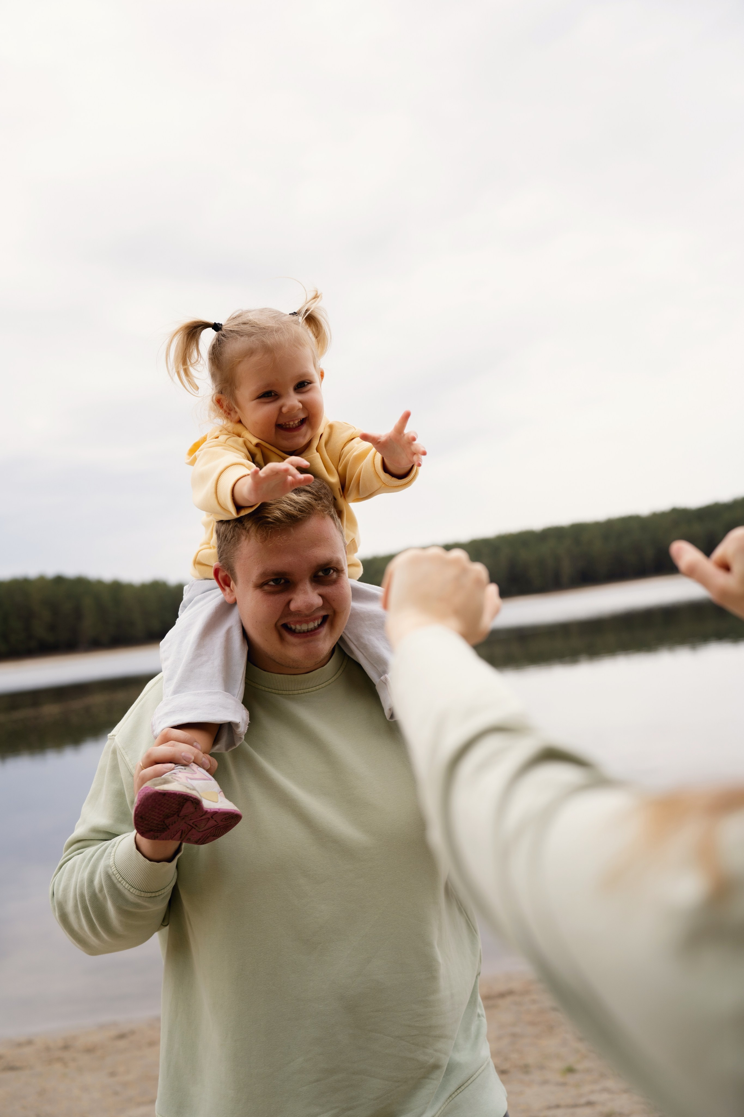 Фотосессия у озера. Яна Орехова. Фотограф в Томске