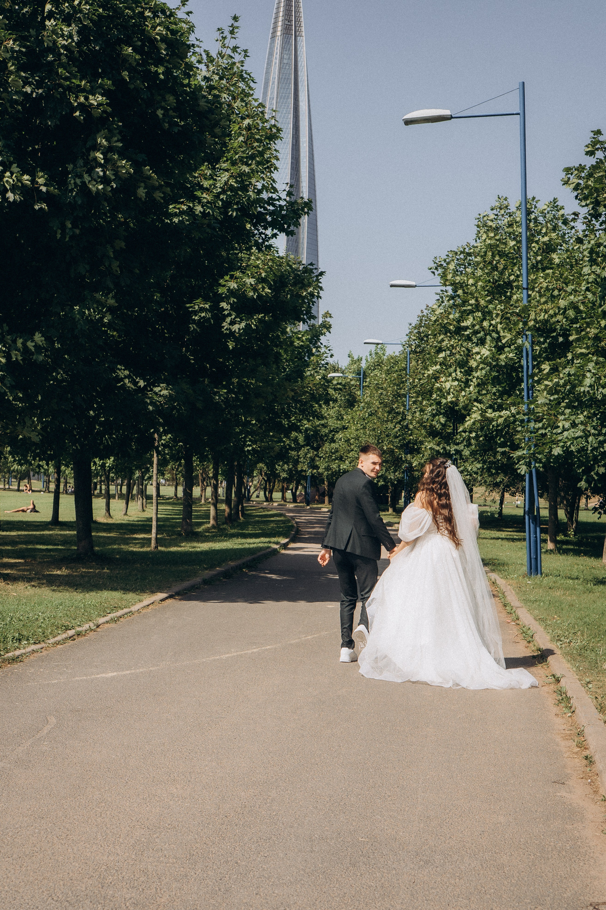 СВАДЕБНАЯ СЬЕМК В ПАРКЕ 300-ЛЕТИЯ. Профессиональный фотограф, Санкт-Петербург — Виктория Богомолова