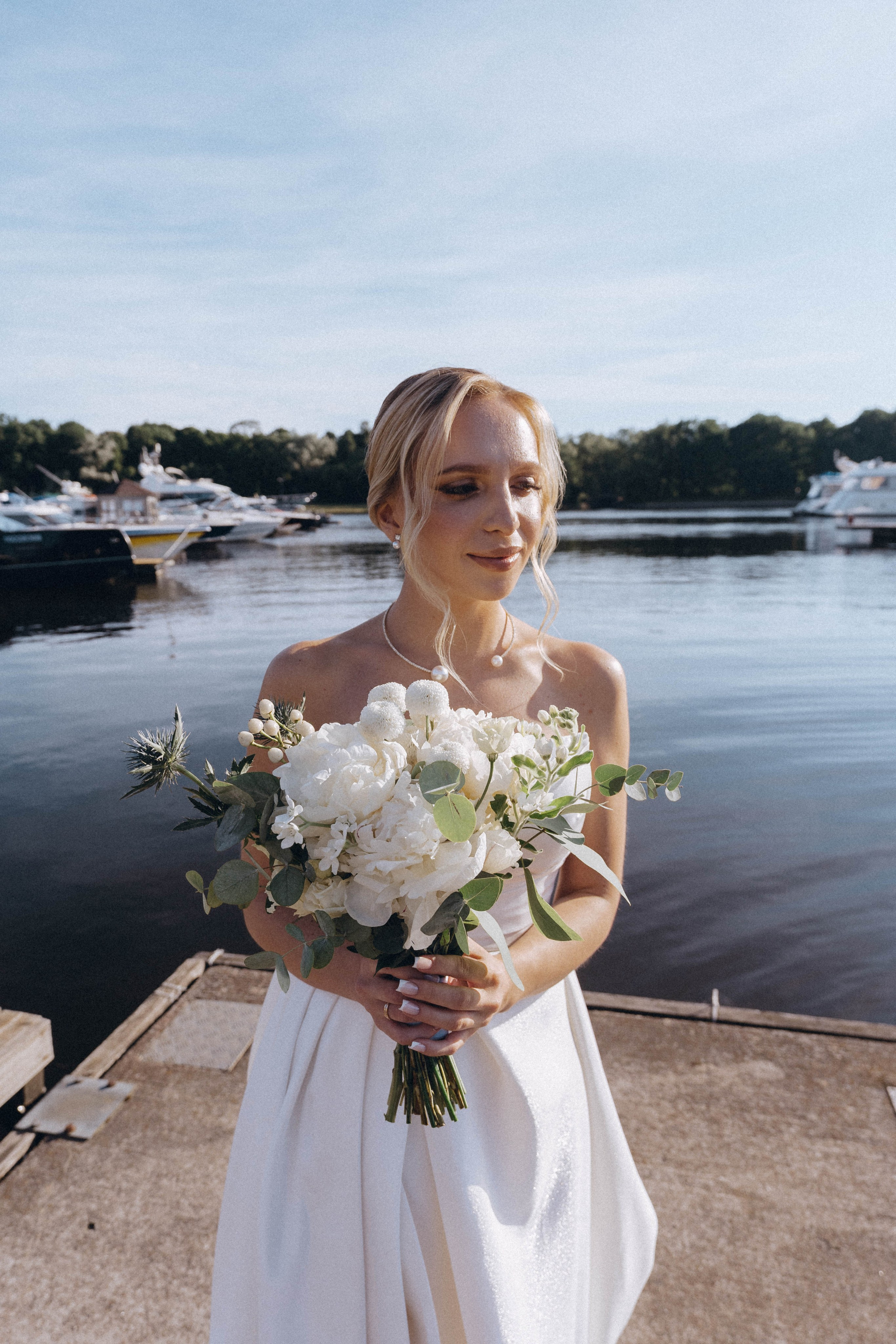 СВАДЕНБНАЯ СЬЕМКА НА КАТЕРЕ ПО КАНАЛАМ САНКТ-ПЕТЕРБУРГА И В АКВАТОРИИ НЕВЫ. Профессиональный фотограф, Санкт-Петербург — Виктория Богомолова