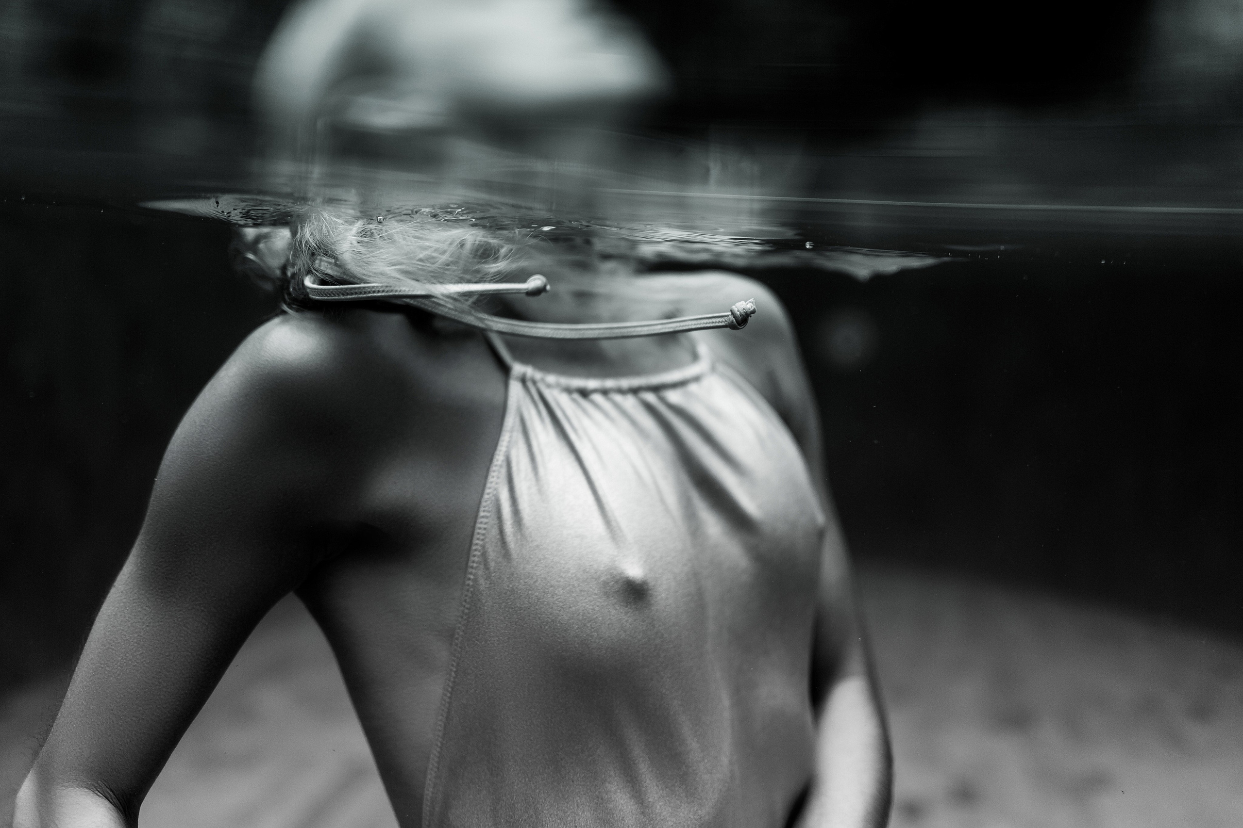 Фотосесии в Бассейне 18+. Лайфстайл Фотограф и Профессиональный Водный Фотограф в Москве