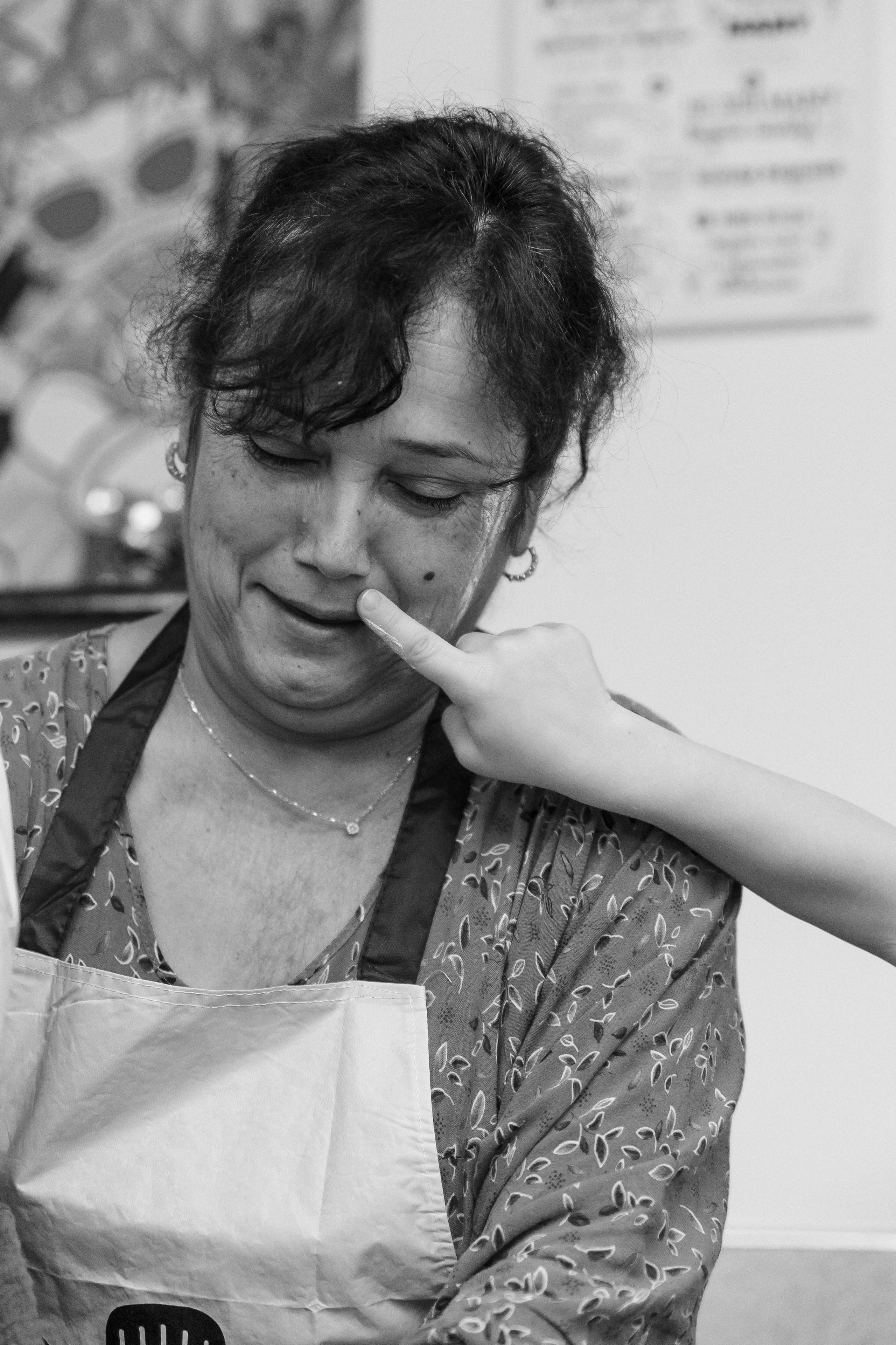 Бабушка и внуки пекут. Фотограф текстиля в Москве Ольга Иванова