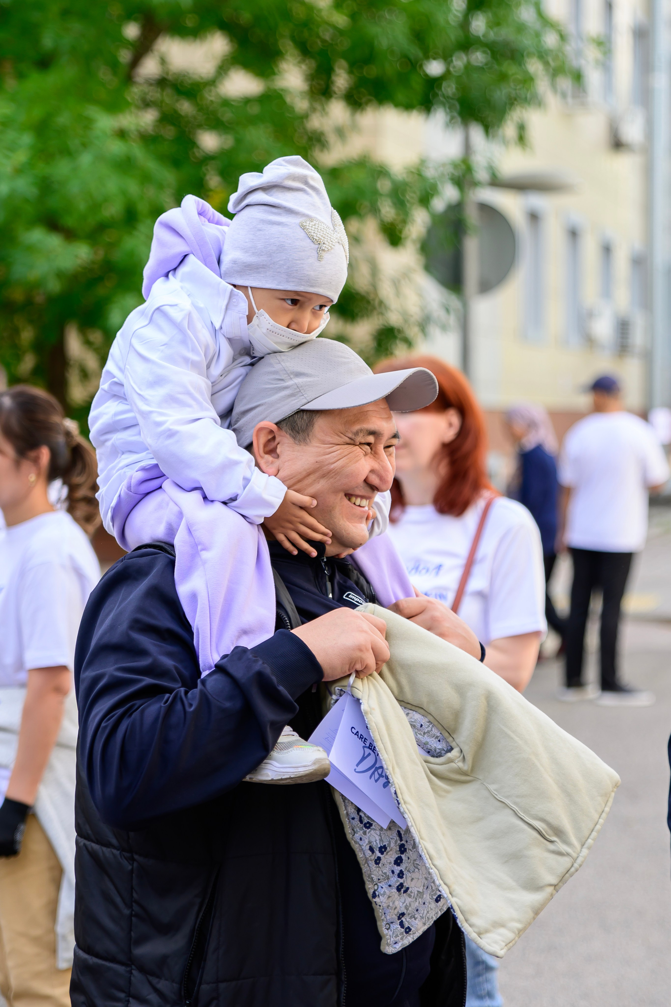 Фотосъемка мероприятия Благотворительная акция «Центре Педиатрии» Care Beyond Skin Day. Фотограф в Алматы Егор Поленов