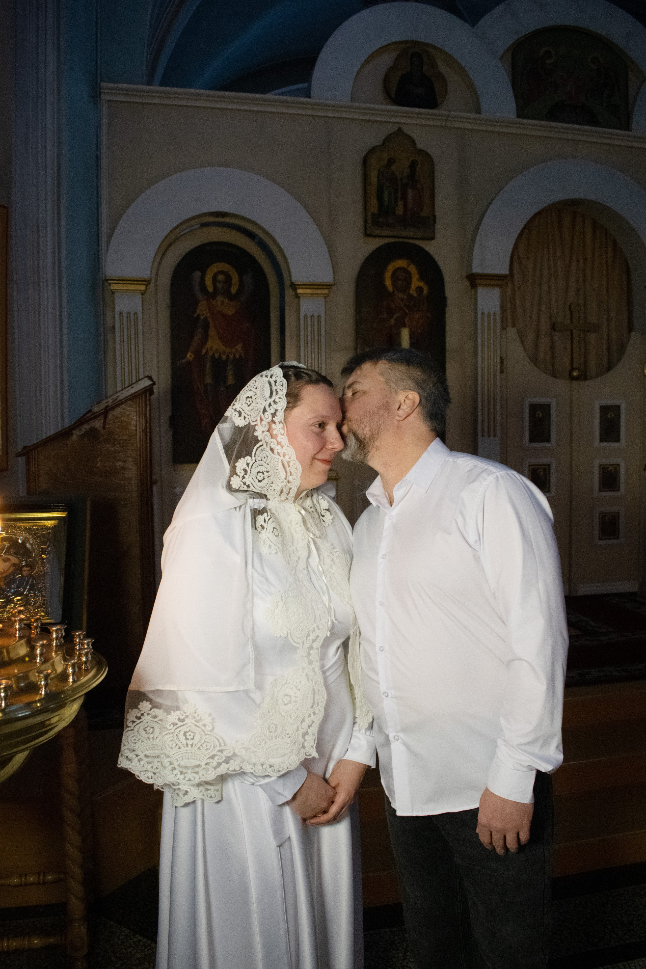 Фотосъемка венчания. Свадебная фотосессия в Никольском храме города Сортавала. Карелия