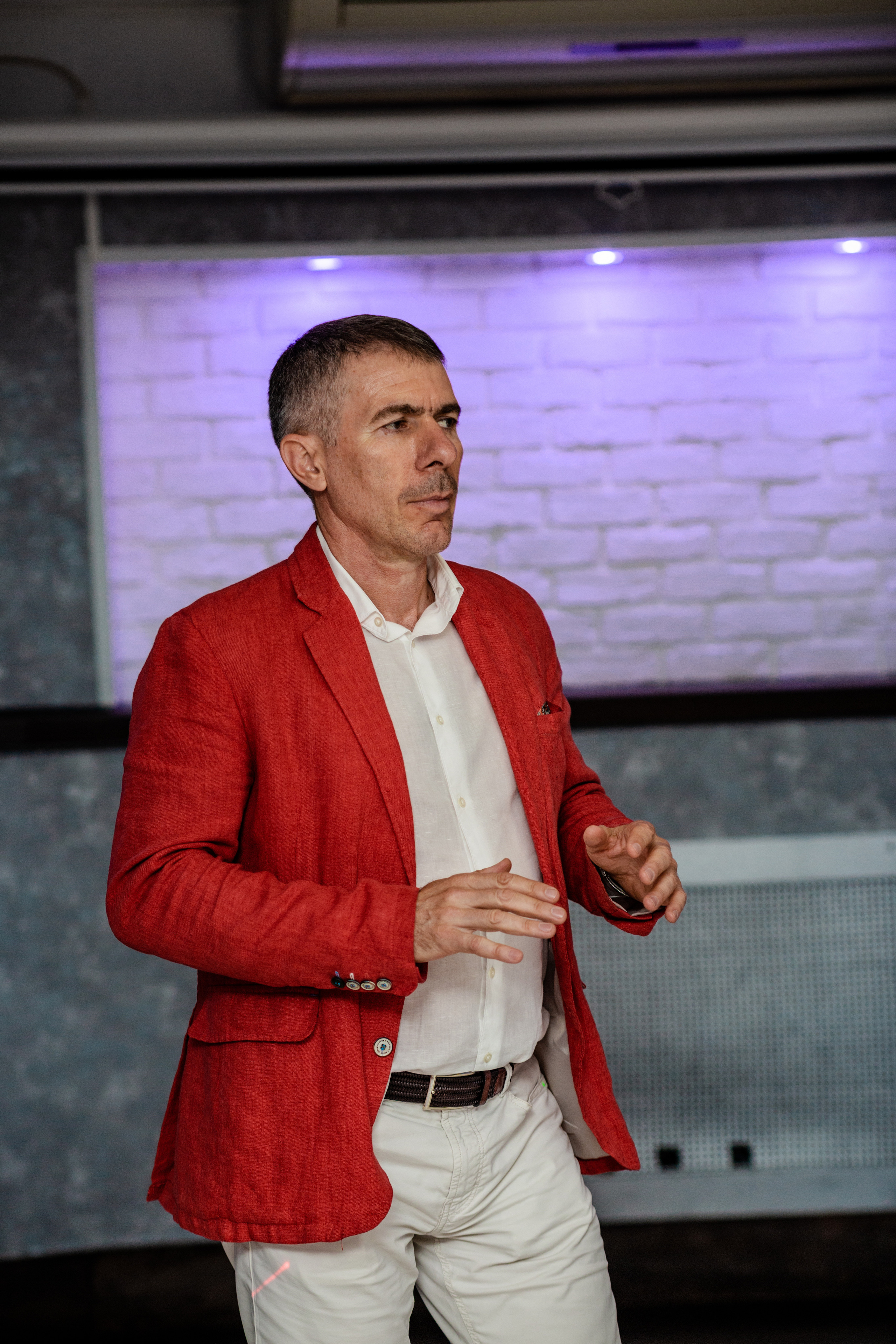 Дмитрий и Тамара. Репортажный, семейный, свадебный, портретный фотограф