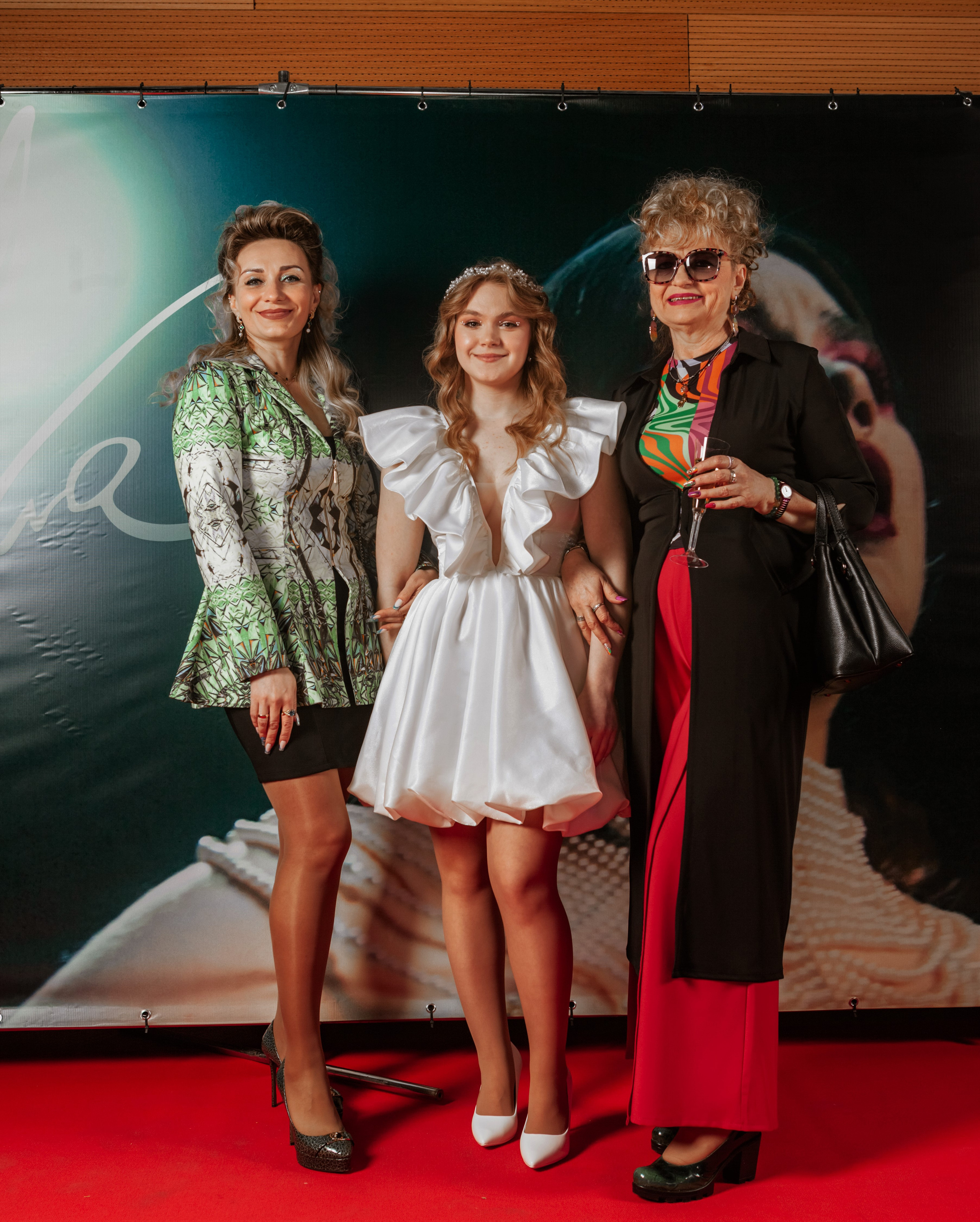 Марка. Репортажный, семейный, свадебный, портретный фотограф