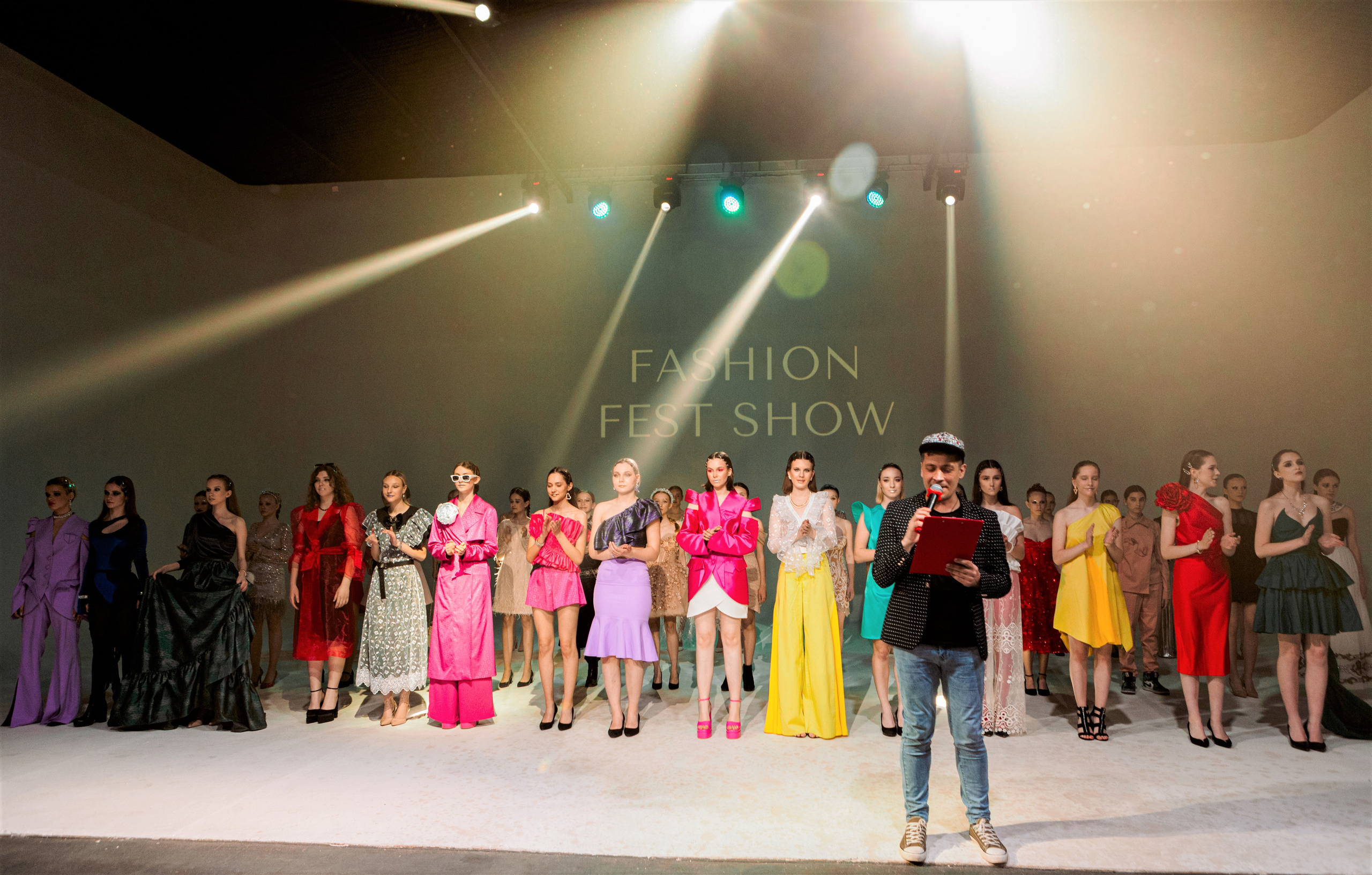 FASHION FEST SHOW. Репортажный, семейный, свадебный, портретный фотограф