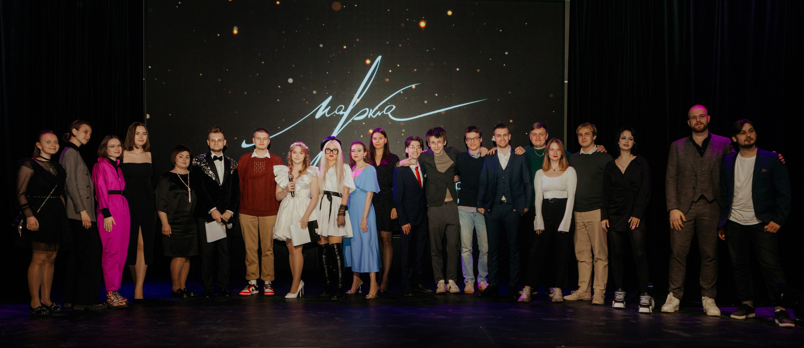 Марка. Репортажный, семейный, свадебный, портретный фотограф