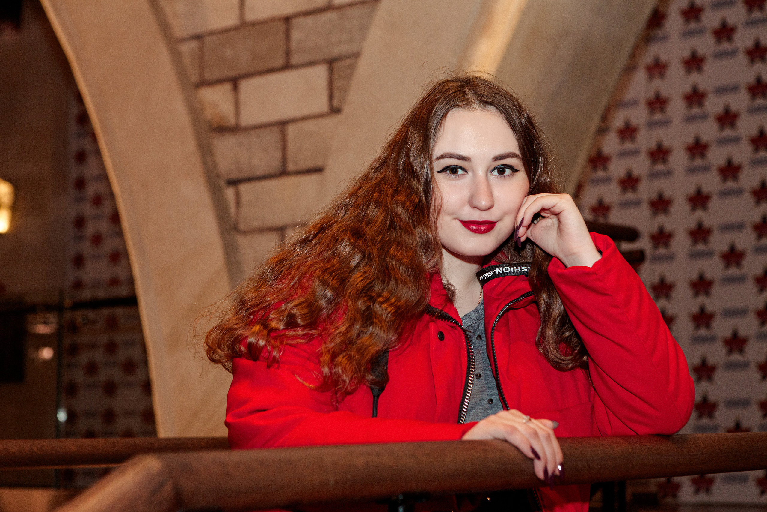 Портретная фотосессия в ТЦ Вегас. Модель Наташа. Репортажный, семейный, свадебный, портретный фотограф