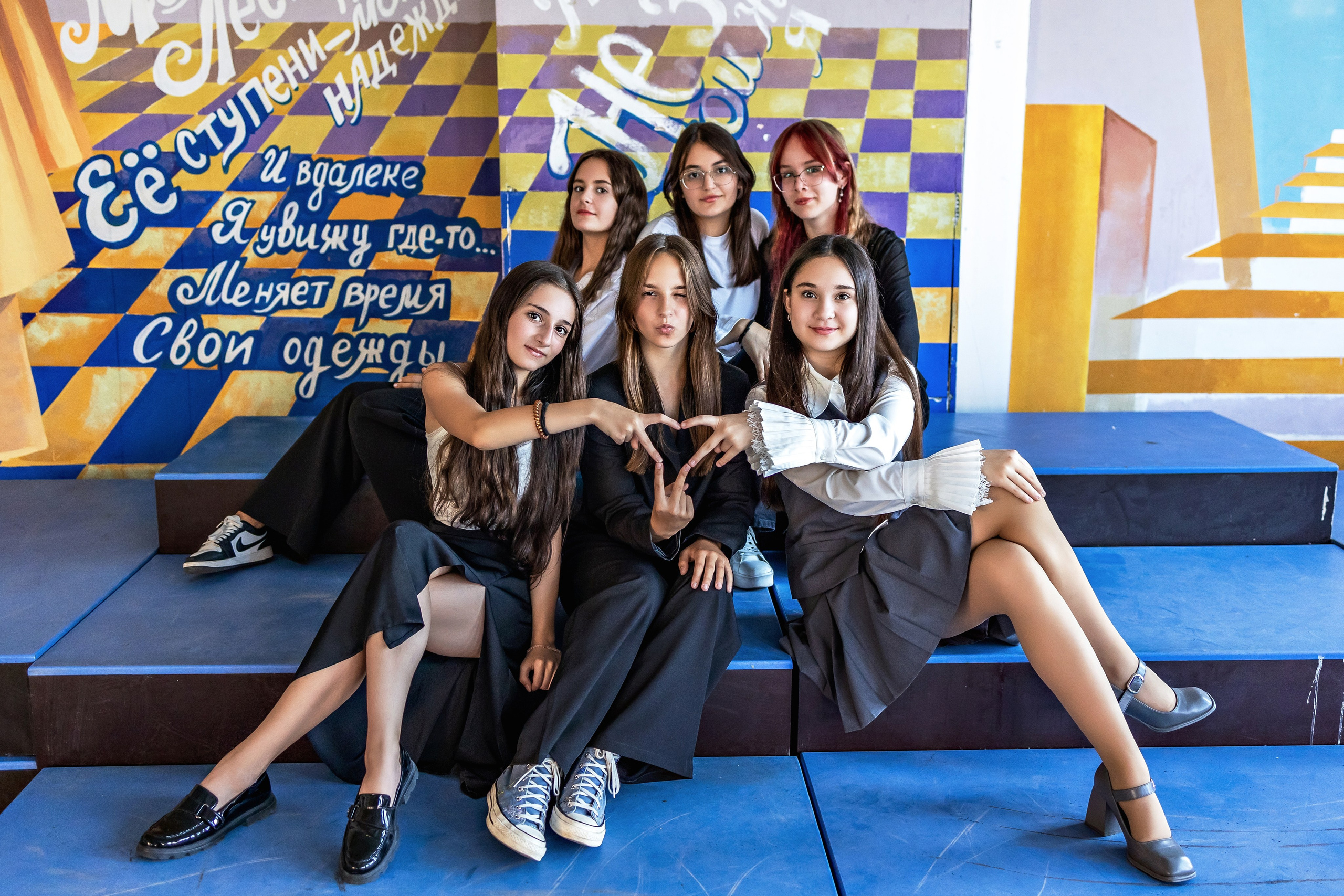 ГАЛЕРЕЯ старшая и средняя школа. Фото и видео Москва. Свадебный фотограф, видеограф, фотосессии, видеосъемка