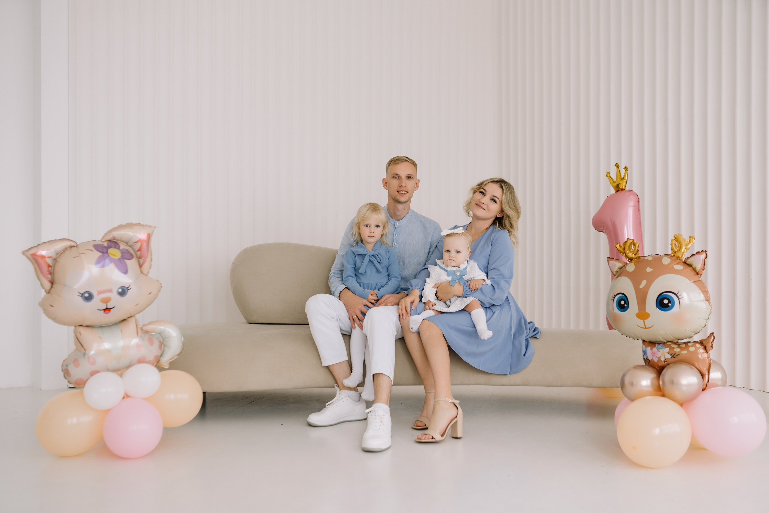 Николь 1 годик