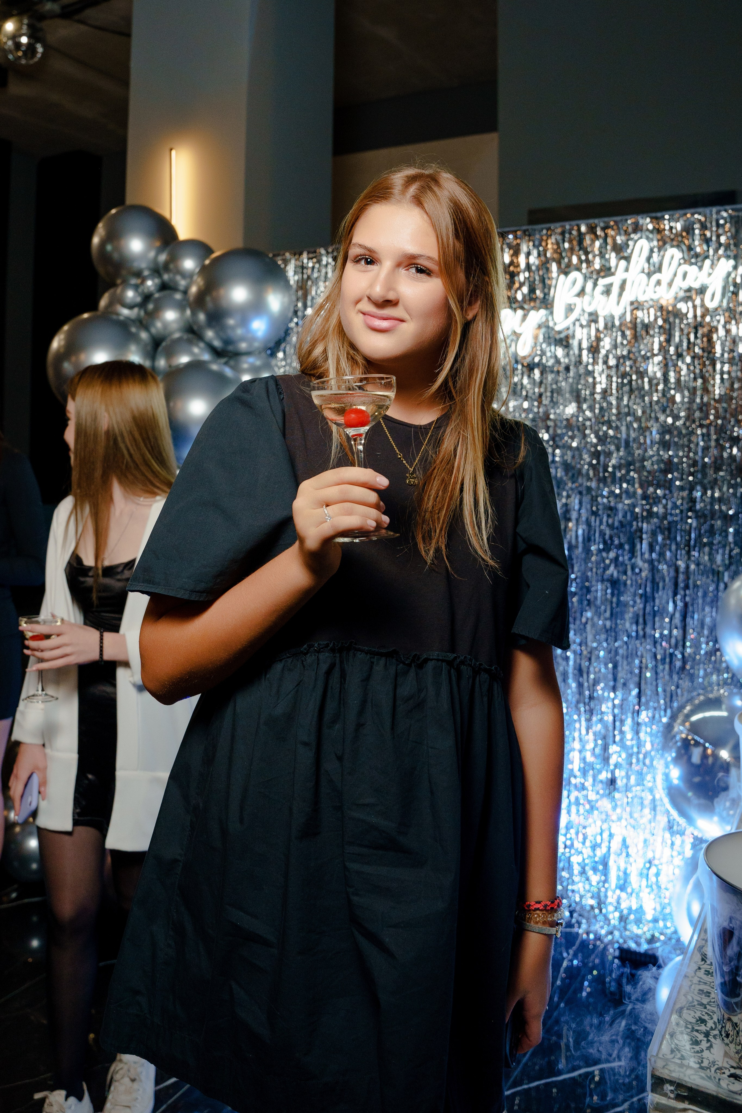 Репортажный фотограф на день рождения в Москве. Репортажный фотограф Москва Сергей Дружинин