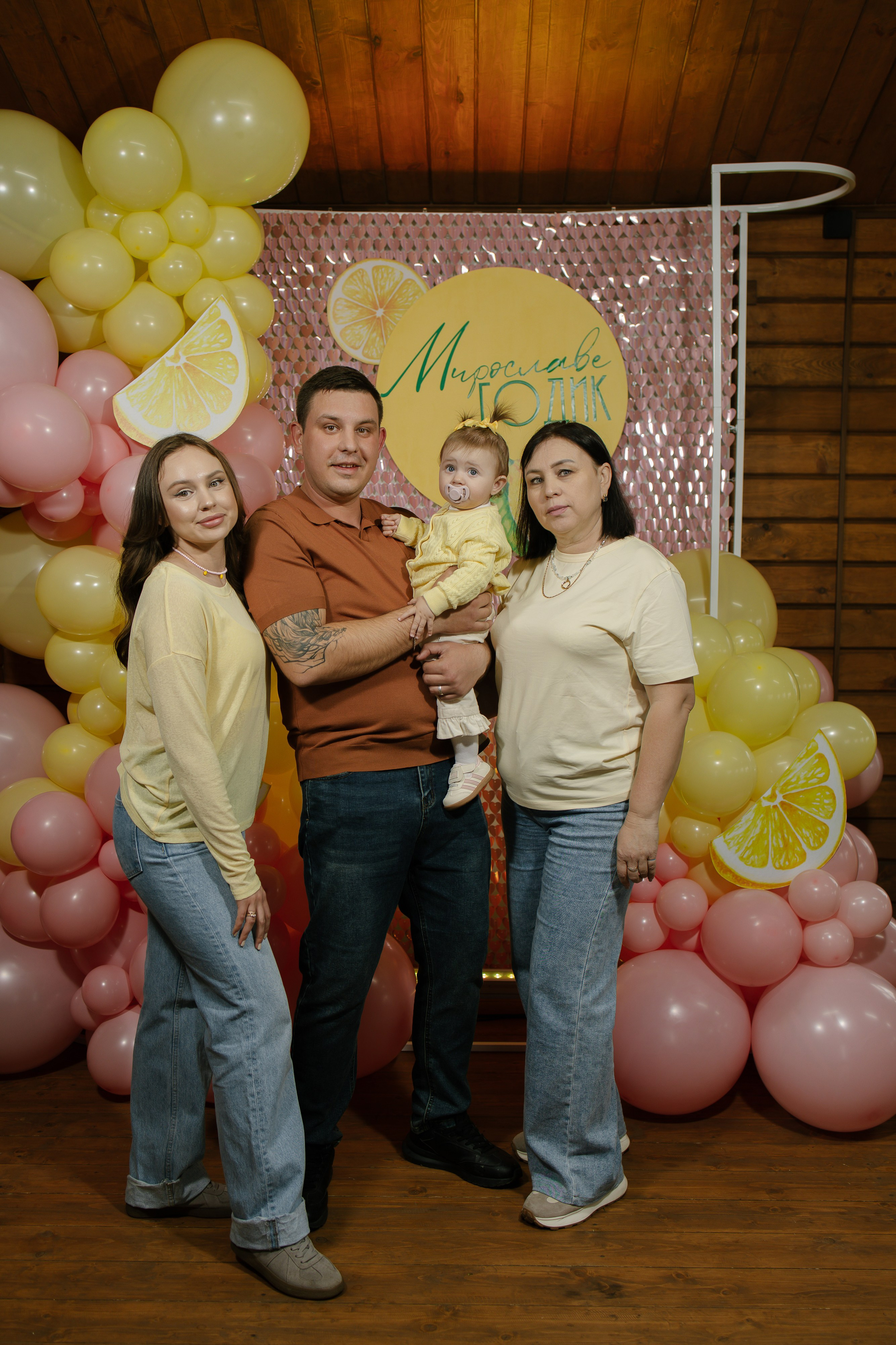Мире 1 годик. Свадебный и семейный фотограф в Краснодаре/Геленджике/Сочи/Санкт-Петербурге