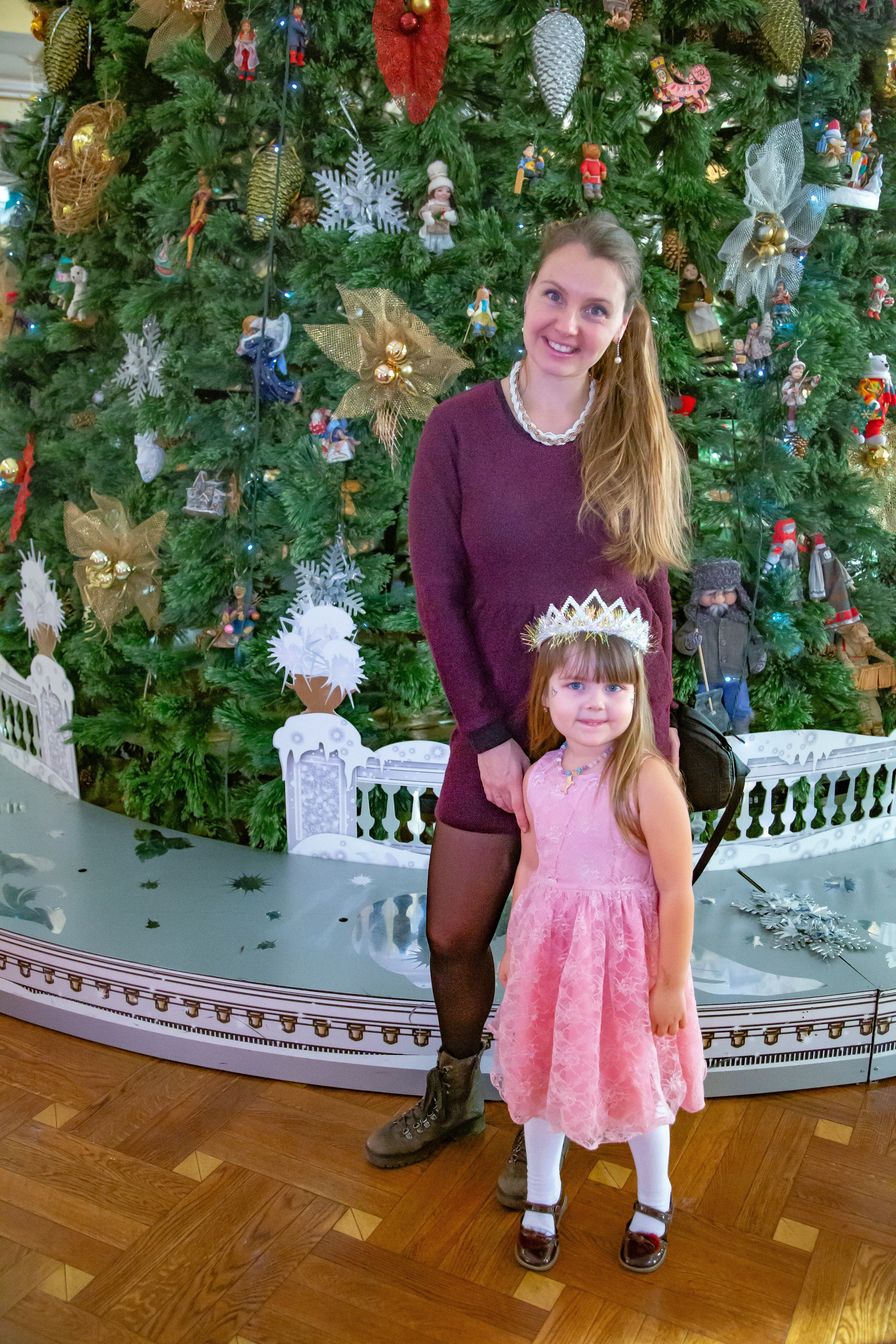 Закрытие года семьи в Сочи Зимний театр. Фотограф в Сочи Юрий Шептаев