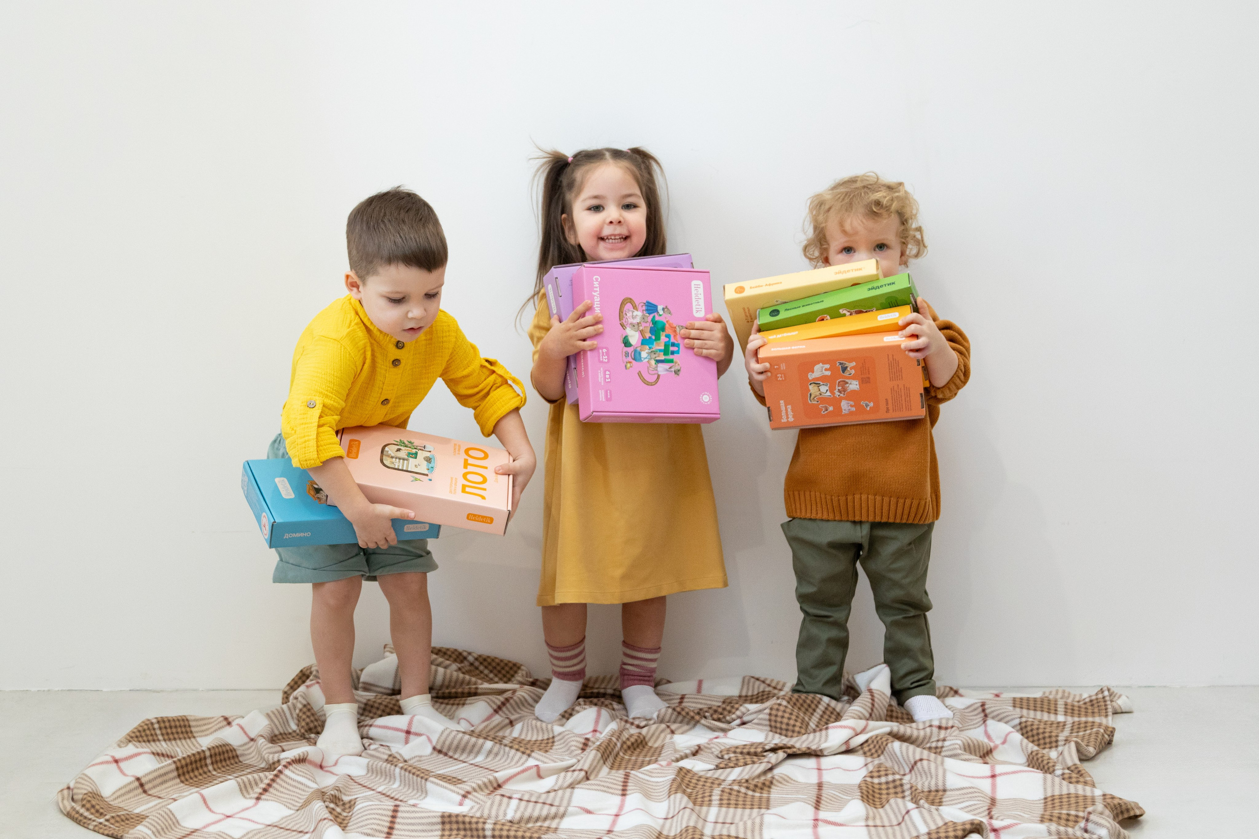 Для детского бренда HEIDETIK. Детский и контент фотограф Надя Волкова Санкт-Петербург