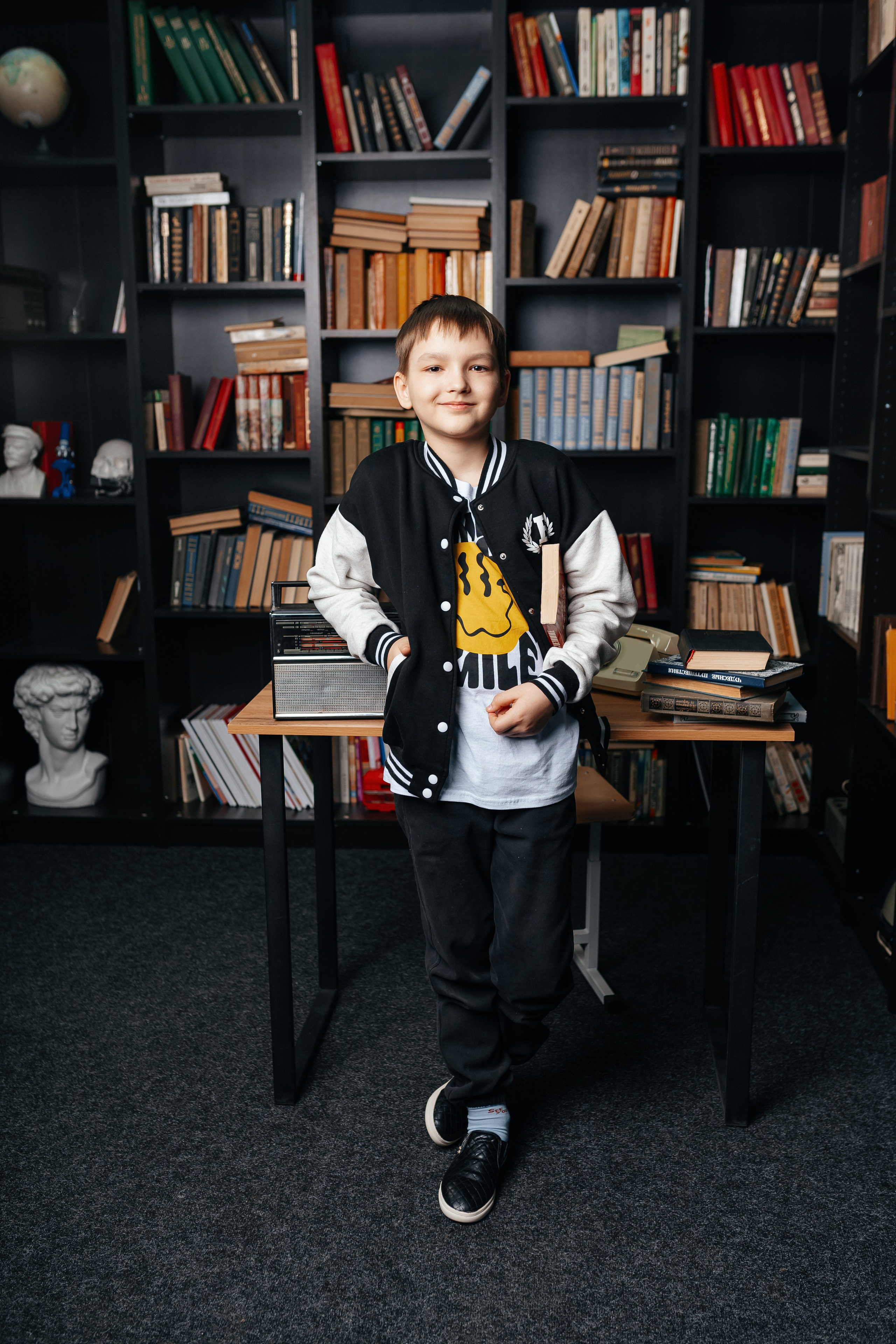 В студии. 4 класс. Фотограф Ким Наталья в Красноярске