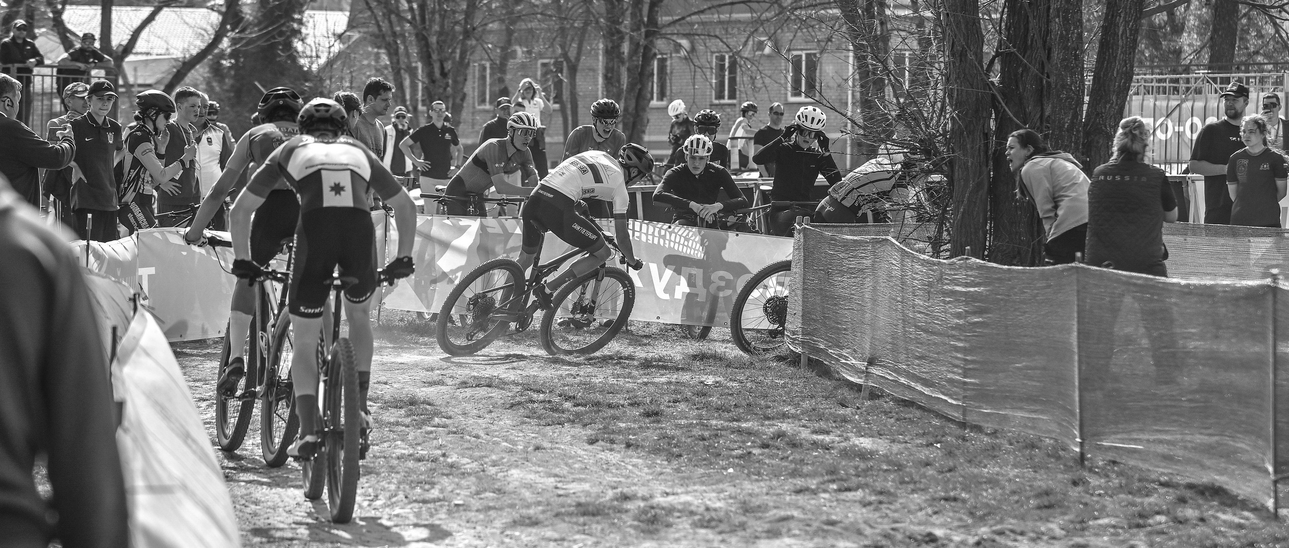 Маунтинбайк, кросс-кантри в Архипо-Осиповке 16 марта 2025. Спортивный фотограф, фотожурналист Павел Ларькин