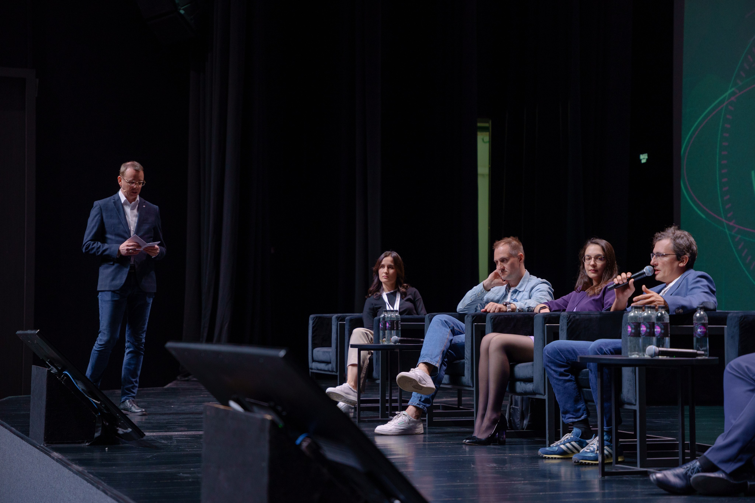 Фотограф на отраслевую партнерскую конференцию в Москве. Репортажный фотограф Москва Сергей Дружинин