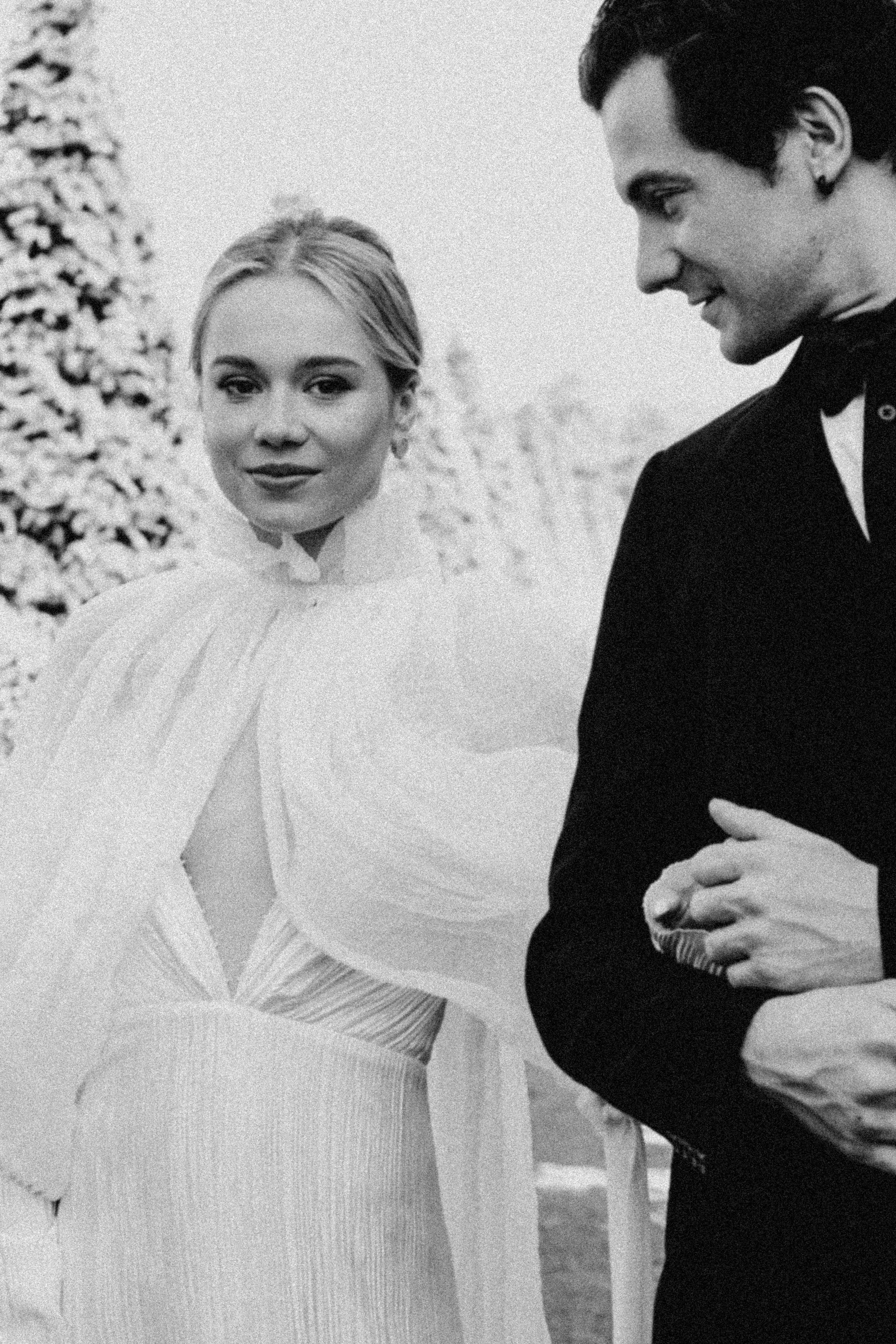 СВАДЕБНАЯ СЬЕМКА В ПАРКЕ ОРАНИЕНБАУМ. Профессиональный фотограф, Санкт-Петербург — Виктория Богомолова