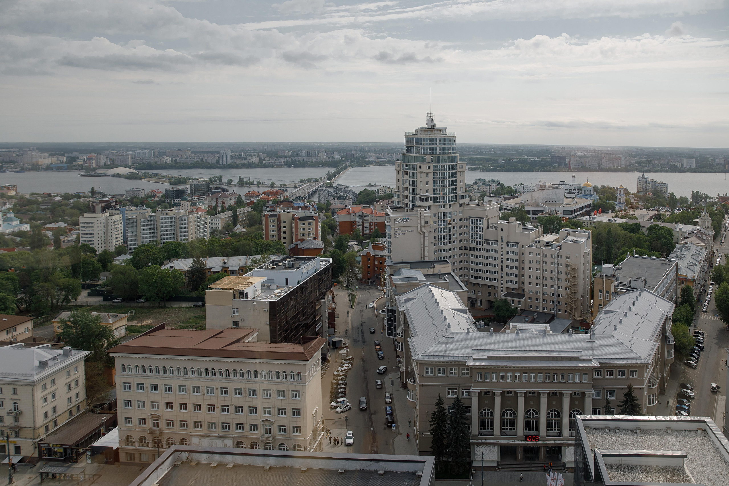 Святослав Дьяконов — фотограф на свадьбу в Воронеже