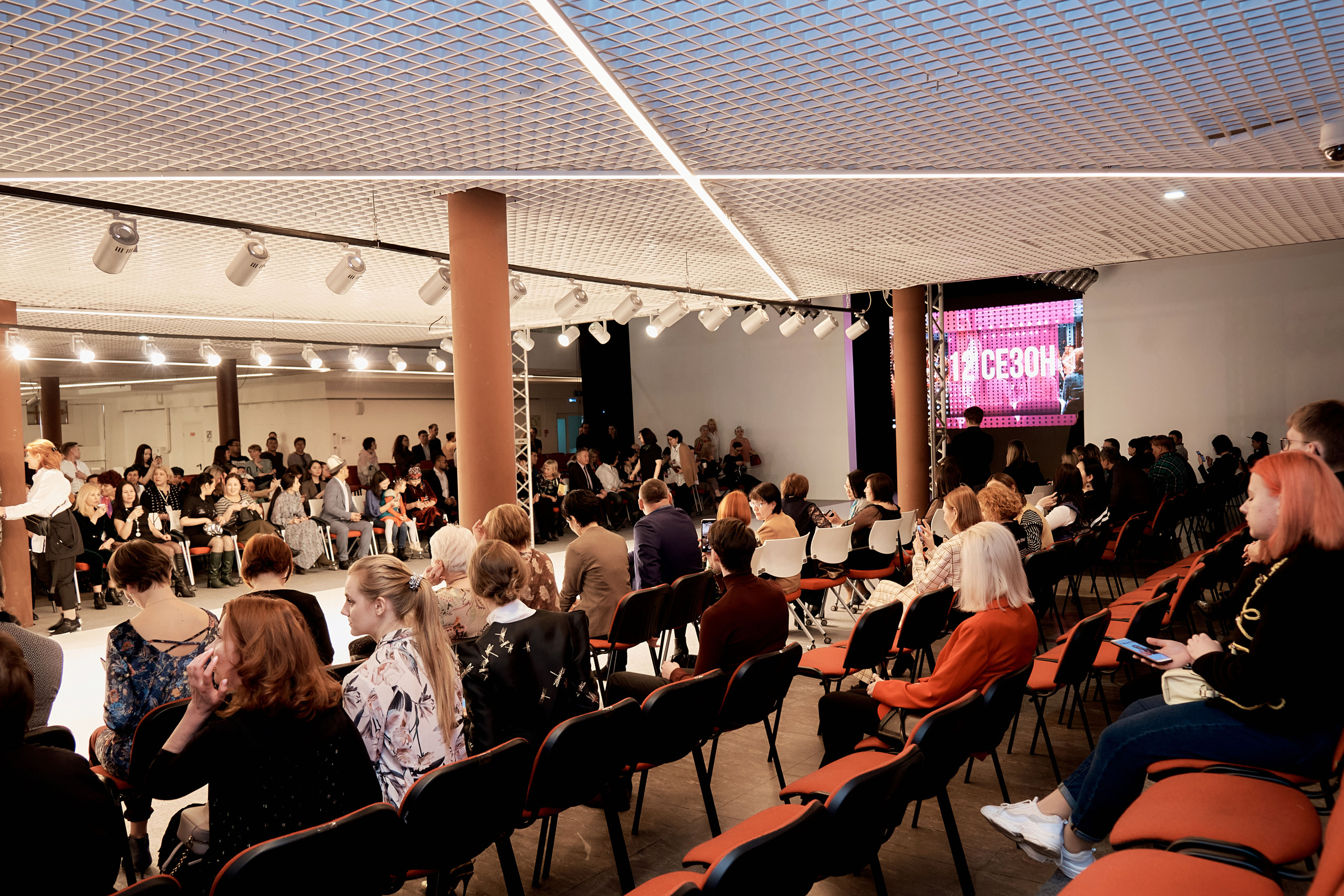 Неделя моды в ЕКБ_Киргизия. Фотограф в Екатеринбурге Наталия Нарышкина, бизнес контент, танец