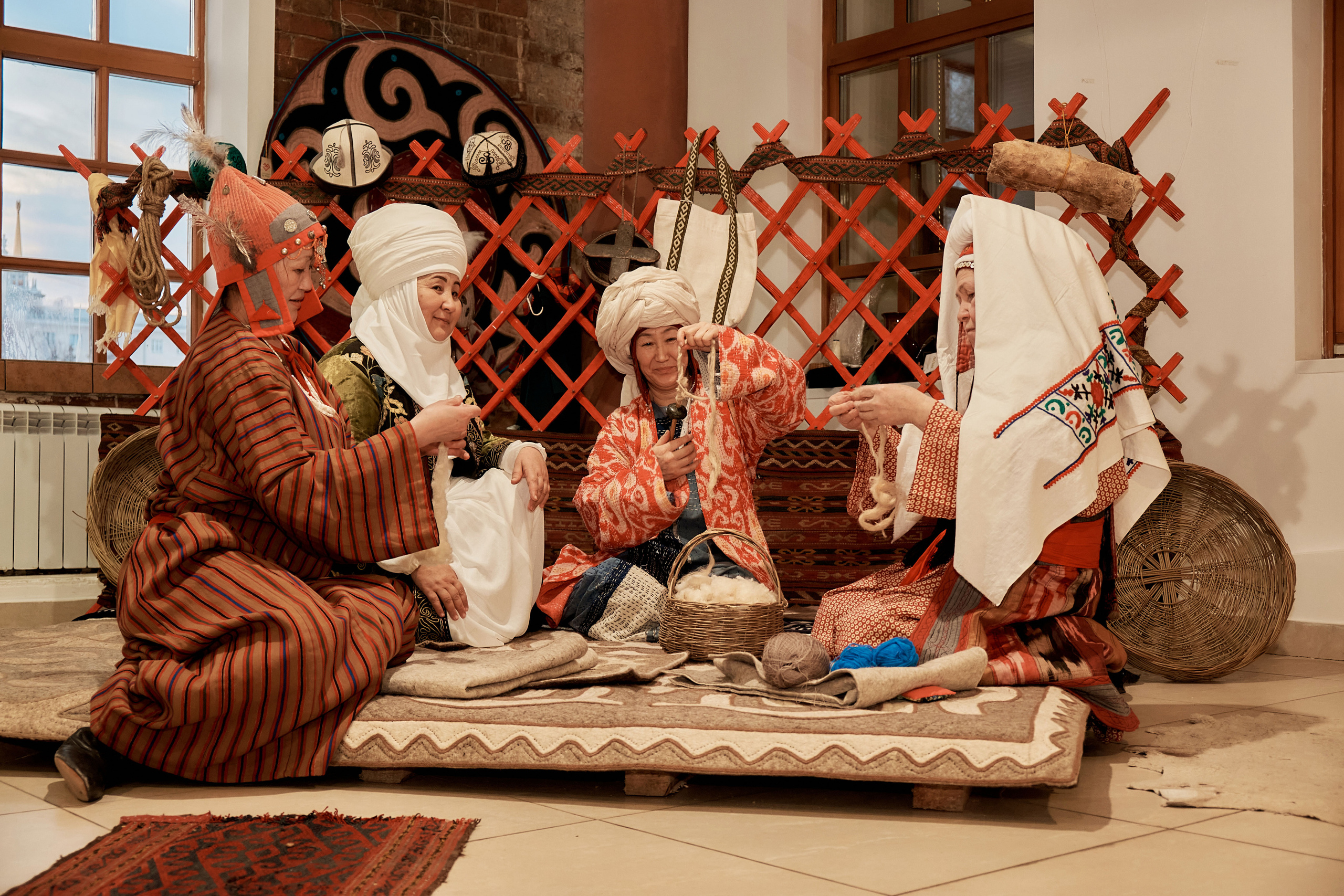 Неделя моды в ЕКБ_Киргизия. Фотограф в Екатеринбурге Наталия Нарышкина, бизнес контент, танец