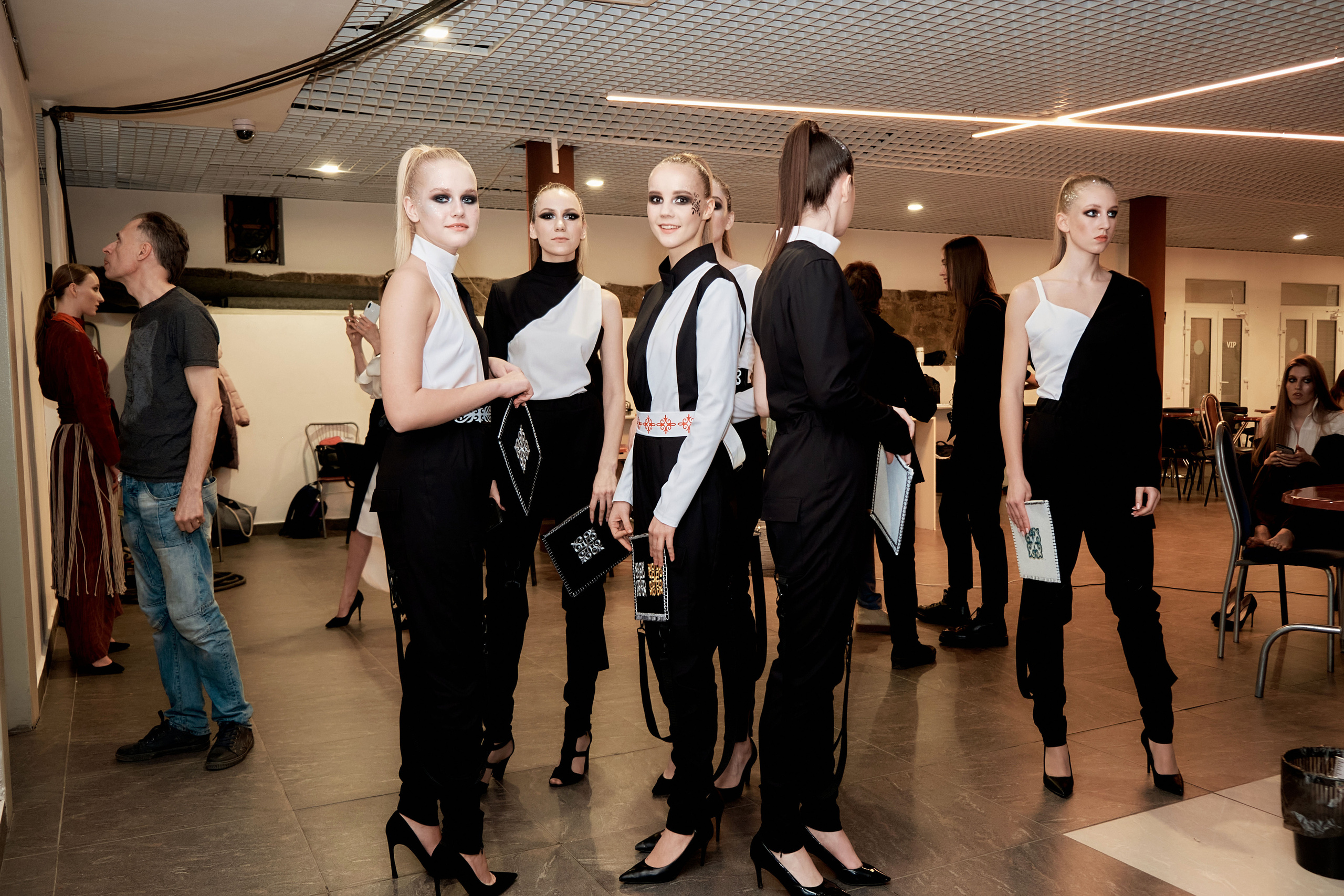 Неделя моды в ЕКБ_Киргизия. Фотограф в Екатеринбурге Наталия Нарышкина, бизнес контент, танец