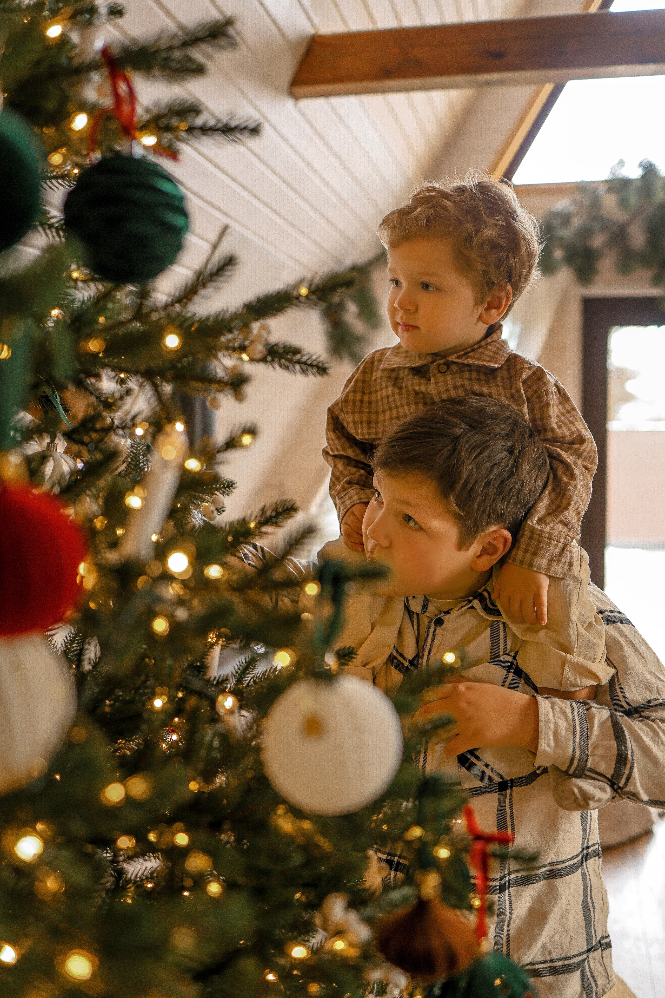Большая семья. Я Лена — семейный фотограф в стиле Life Style Москва и Подмосковья: Балашиха, Пушкино, Щелково, Домодедово, Дмитров. Я за эмоции и любовь