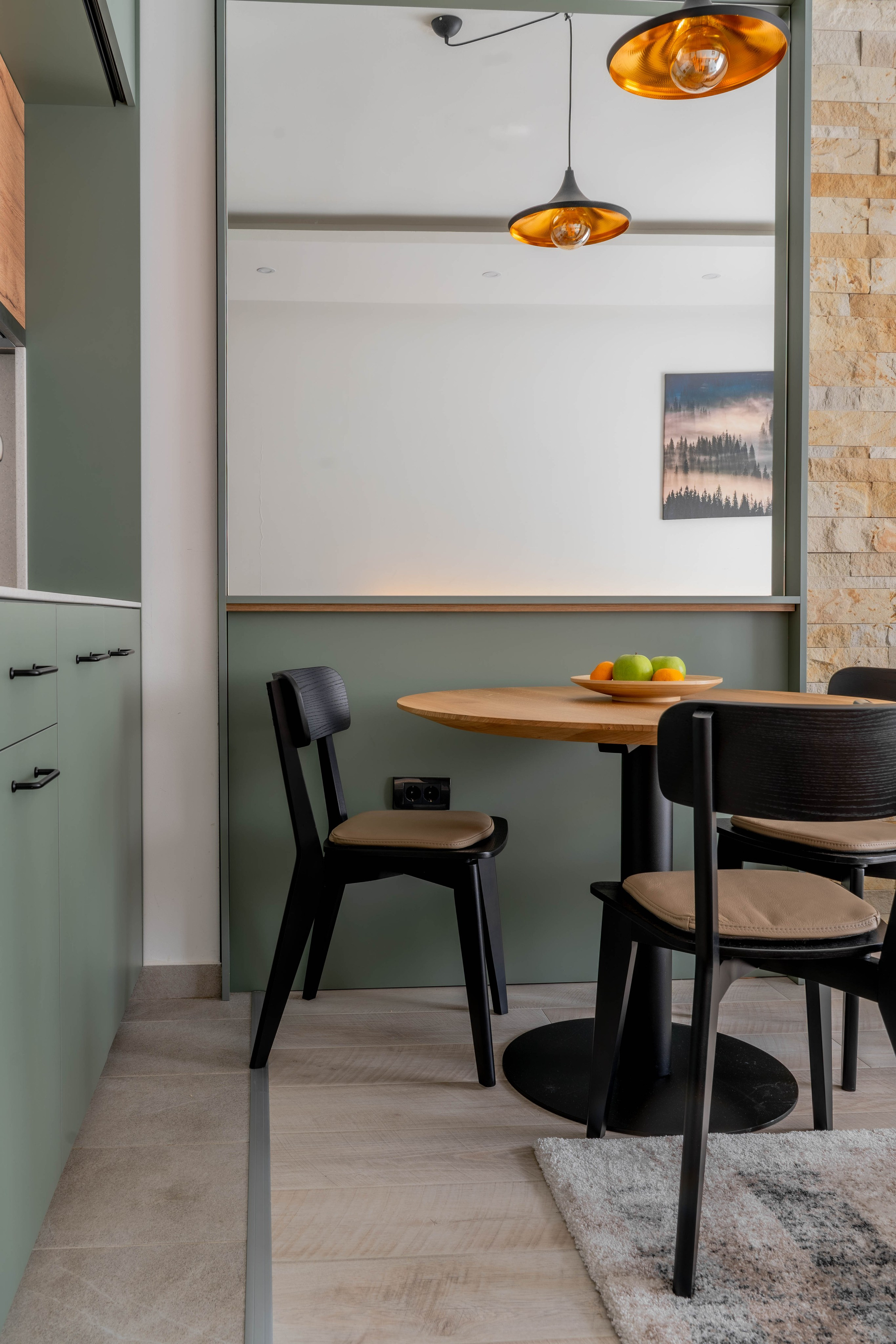 Madre interiors. Photographer Liana Sudets Serbia Kopaonik Brzece Brus