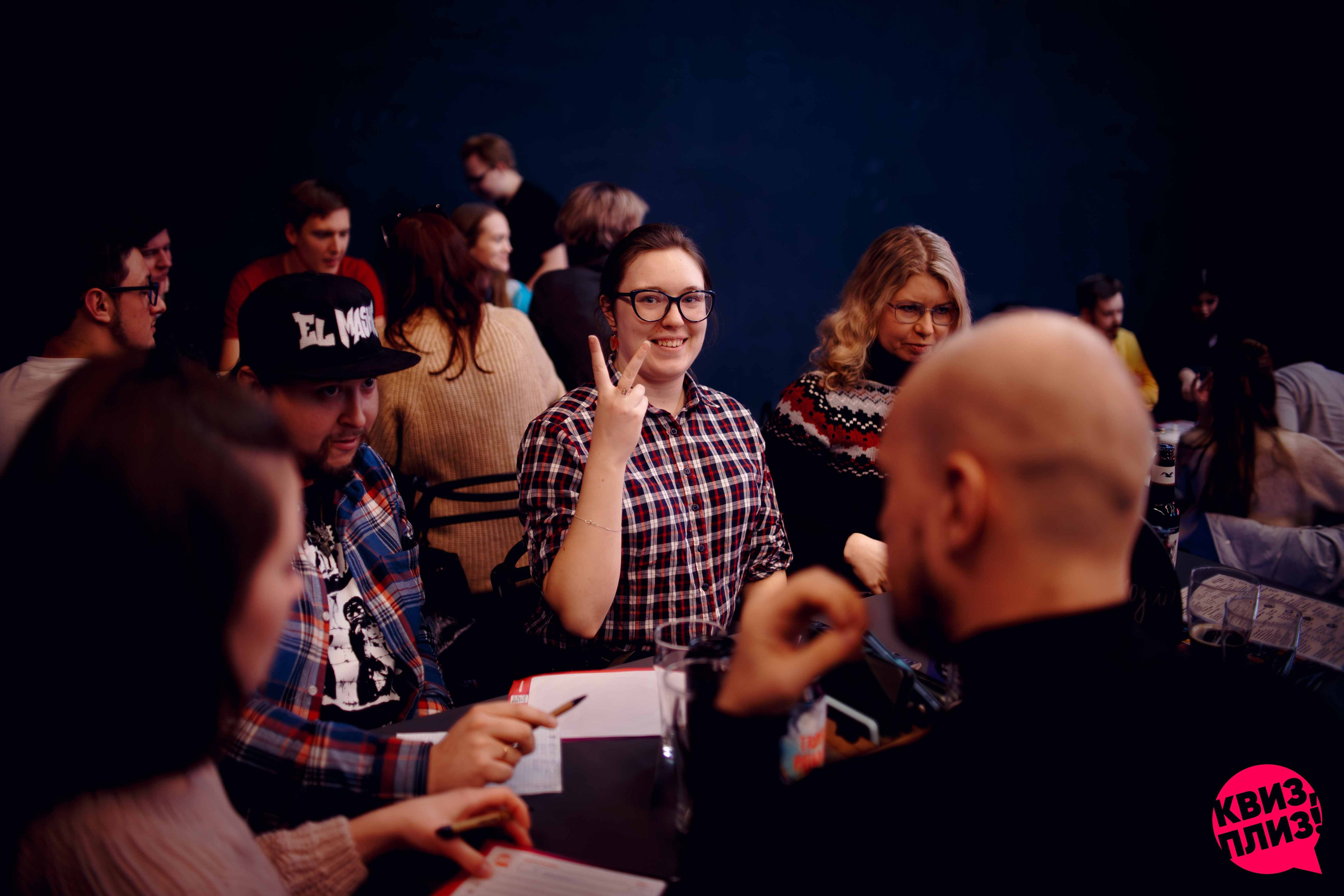 Квиз плиз. Ваш репортажный фотограф Артемий Антонов