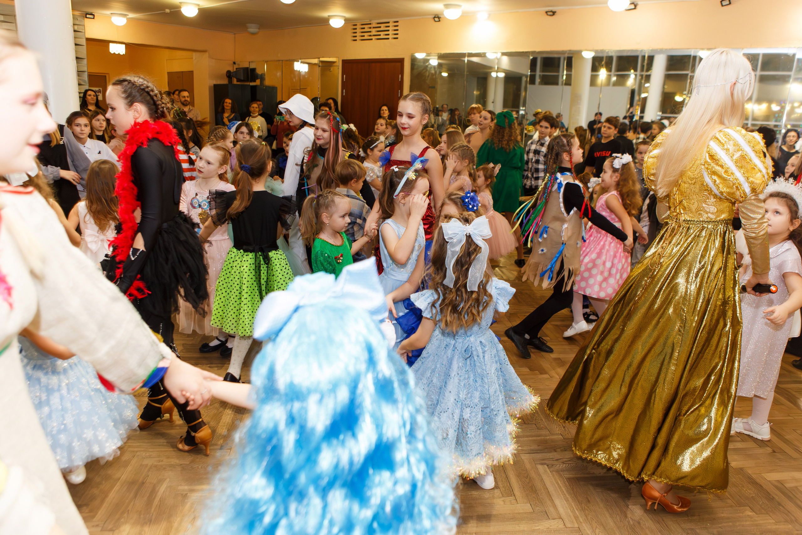 Театр-студия «ОК"ФАНТАЗИЯ» — „НОВЫЙ ГОД С ФАНТАЗИЕЙ“. Профессиональный фотограф в Мценске и Орловской области